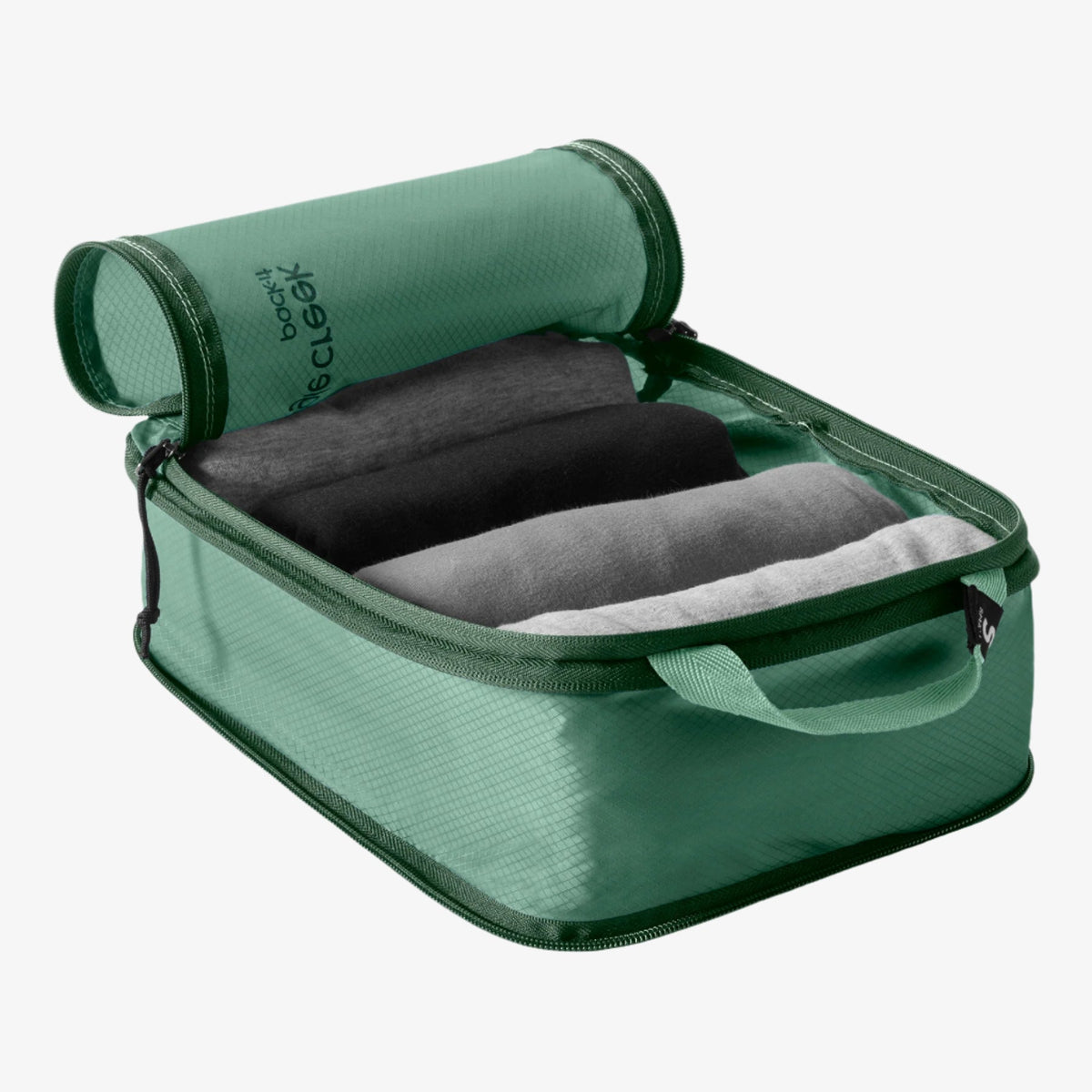 Eagle Creek Pack-It Isolate Carry-On Packing Cube Set in Willow Green — angle view 3 # color_Willow Green