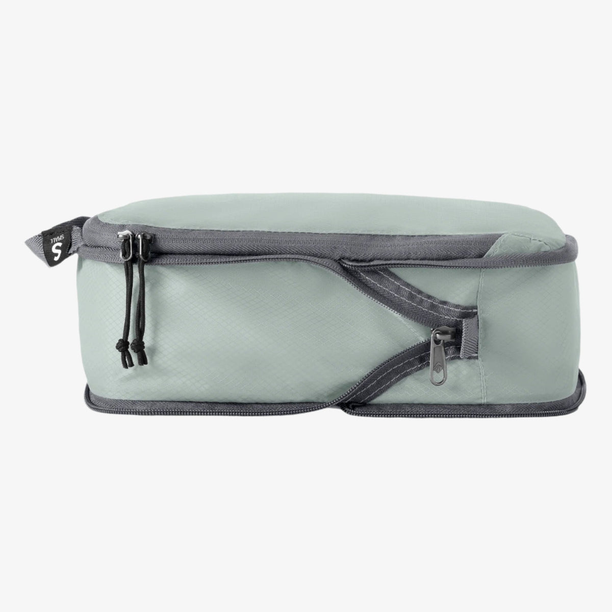 Eagle Creek Pack-It Isolate Carry-On Packing Cube Set in Storm Grey — angle view 2 # color_Storm Grey