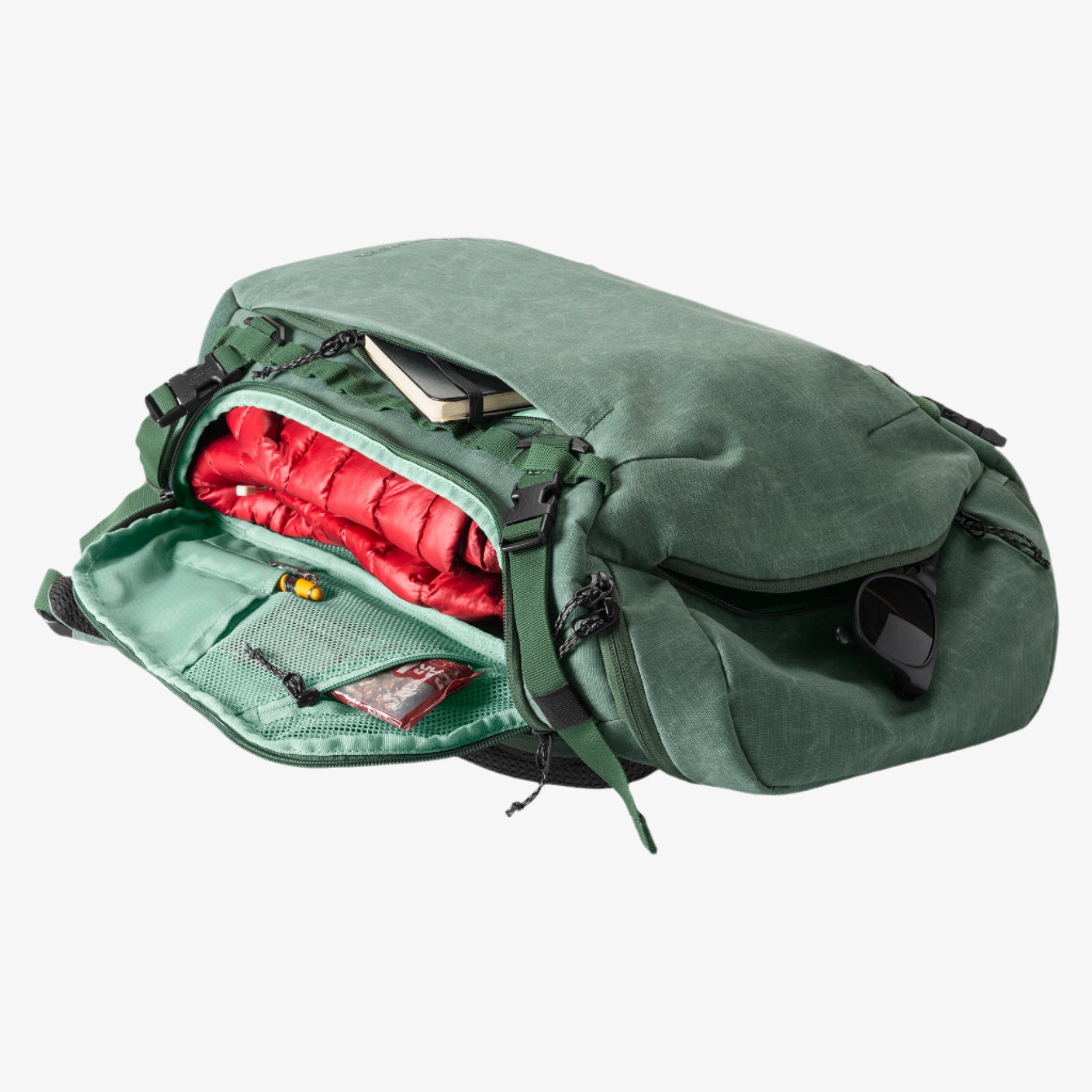Eagle Creek Explore Backpack 26L in Grass Green — angle view 4