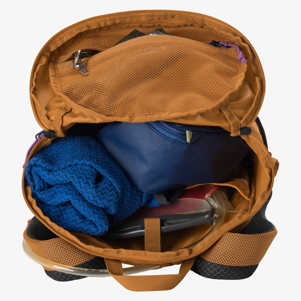 Eagle Creek Ranger Backpack 26L in Iron Orange — detail view 2 # color_Iron Orange