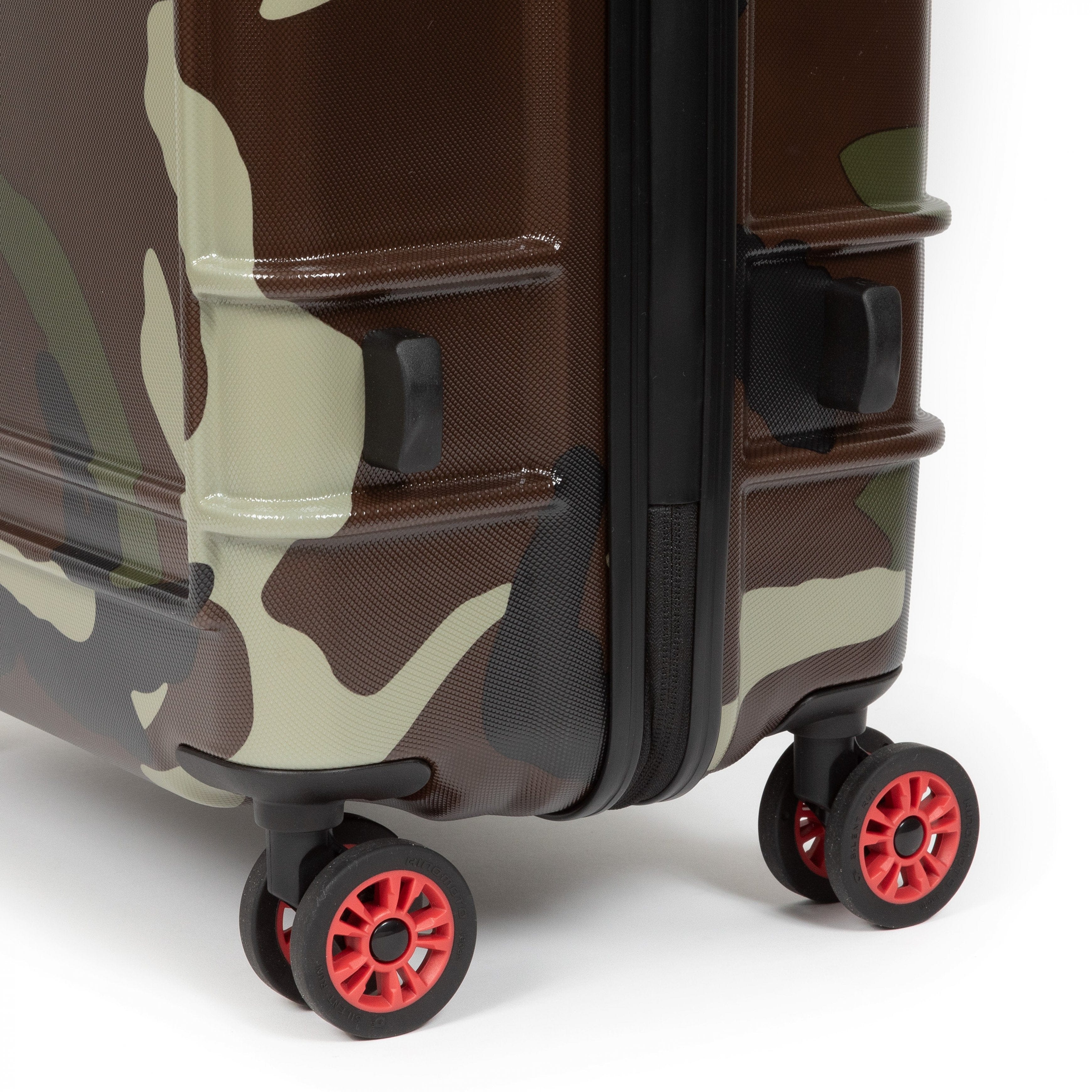 Eastpak Resist'R Zip Medium Hardside Spinner | 63L in Camo — detail view 3 # color_Camo