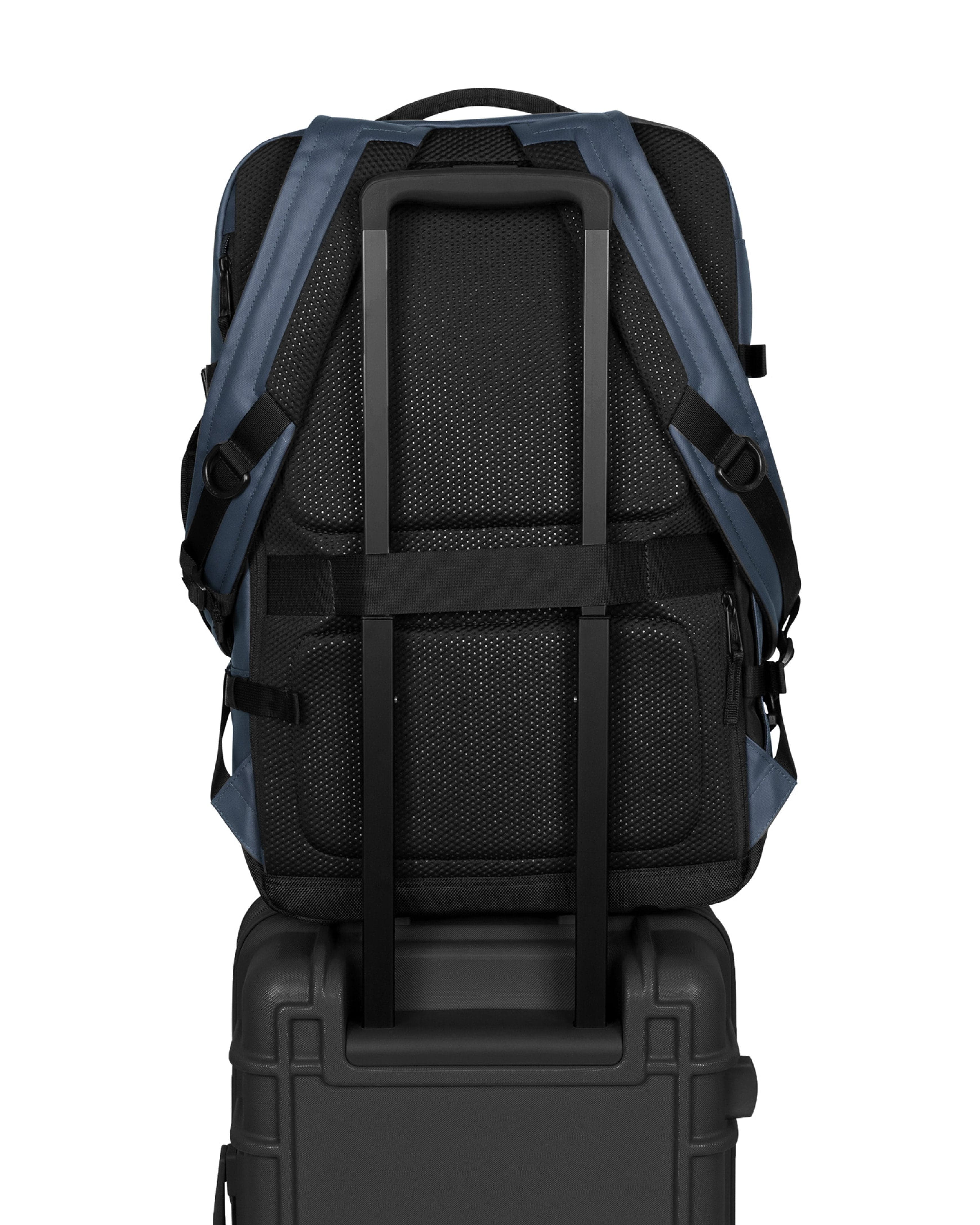 Eastpak CNNCT Travelpack Backpack 34L in CNNCT Admiral — back view 2 # color_CNNCT Admiral