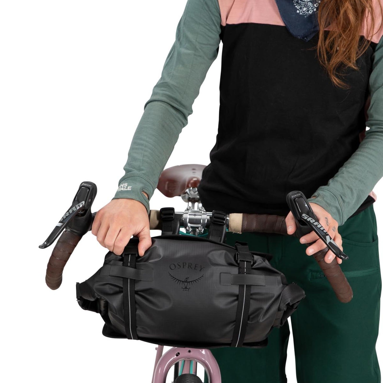 Osprey Escapist Handlebar Bag Large 10L in Black — lifestyle 2