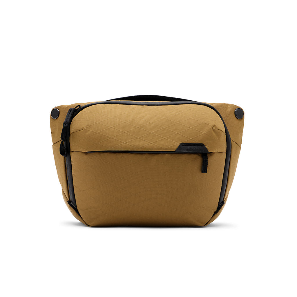 Peak Design Everyday Sling 6L in Coyote — front view # color_Coyote