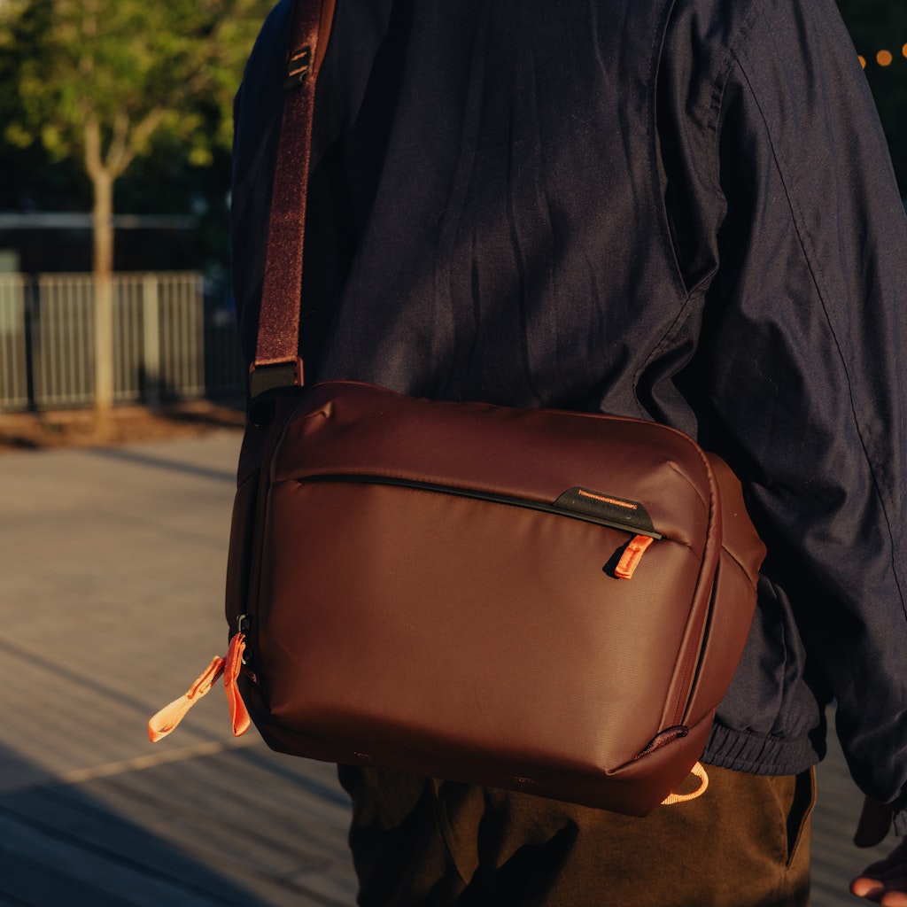 Peak Design Everyday Sling 6L in Eclipse — lifestyle