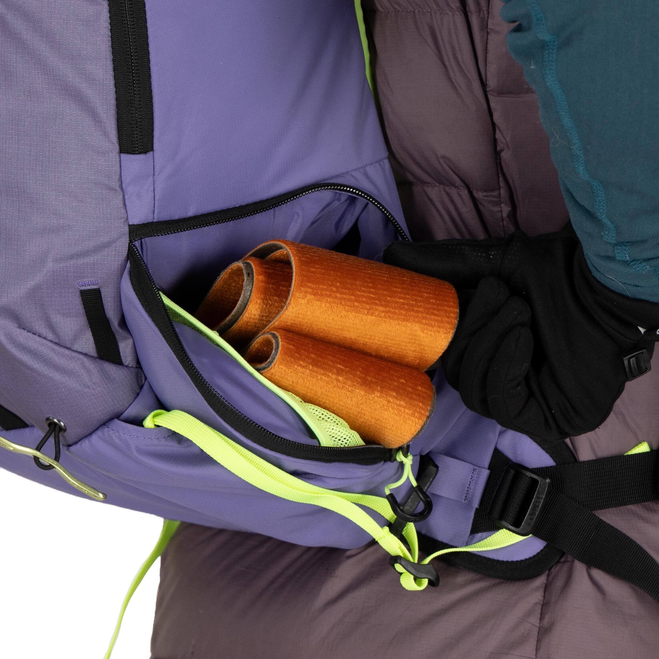 Osprey Firn 18 Ski & Snowboard Backpack 18L in Euphoria Purple — detail view