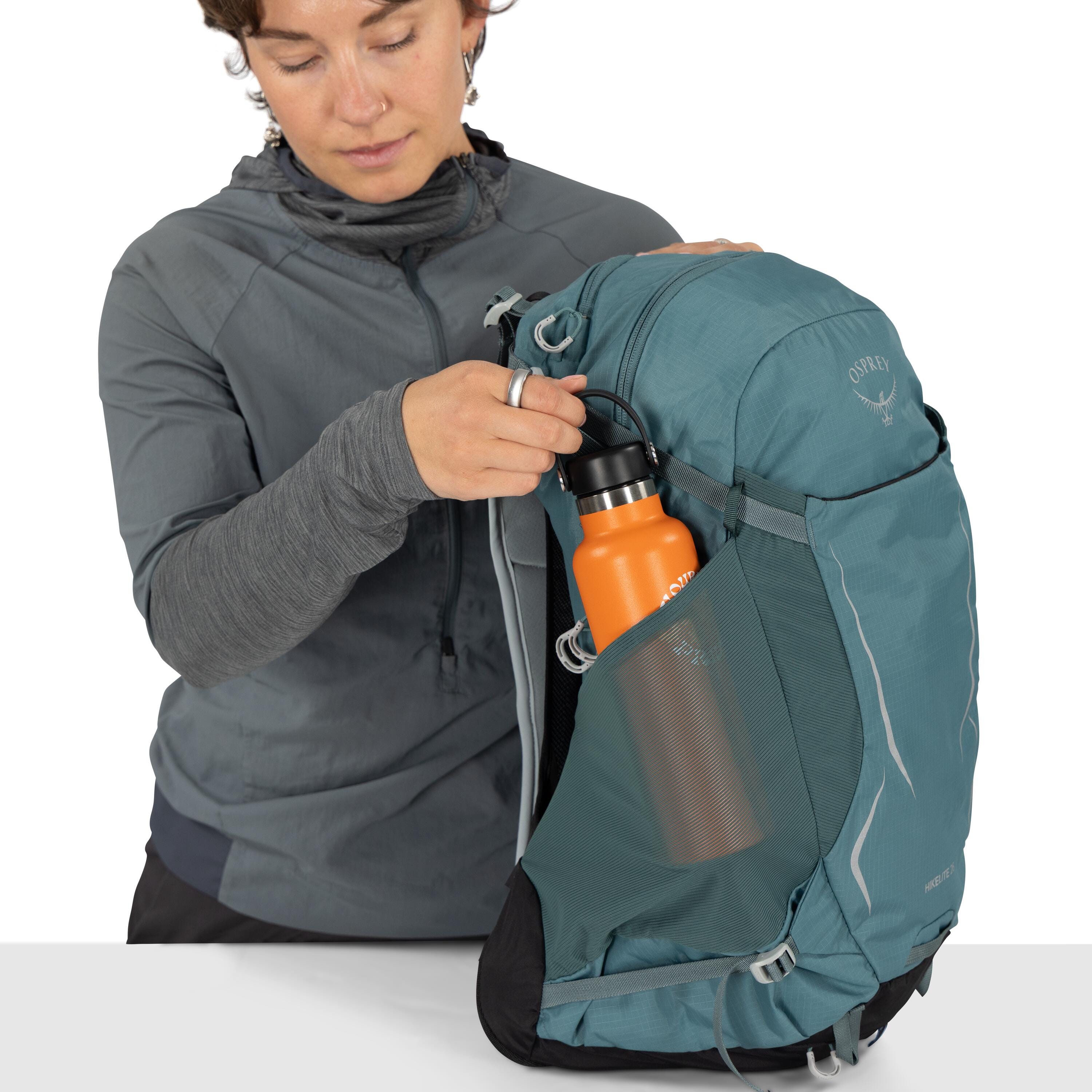 Osprey Hikelite 26 Hiking Backpack 26L in Cascade Blue — detail view 2