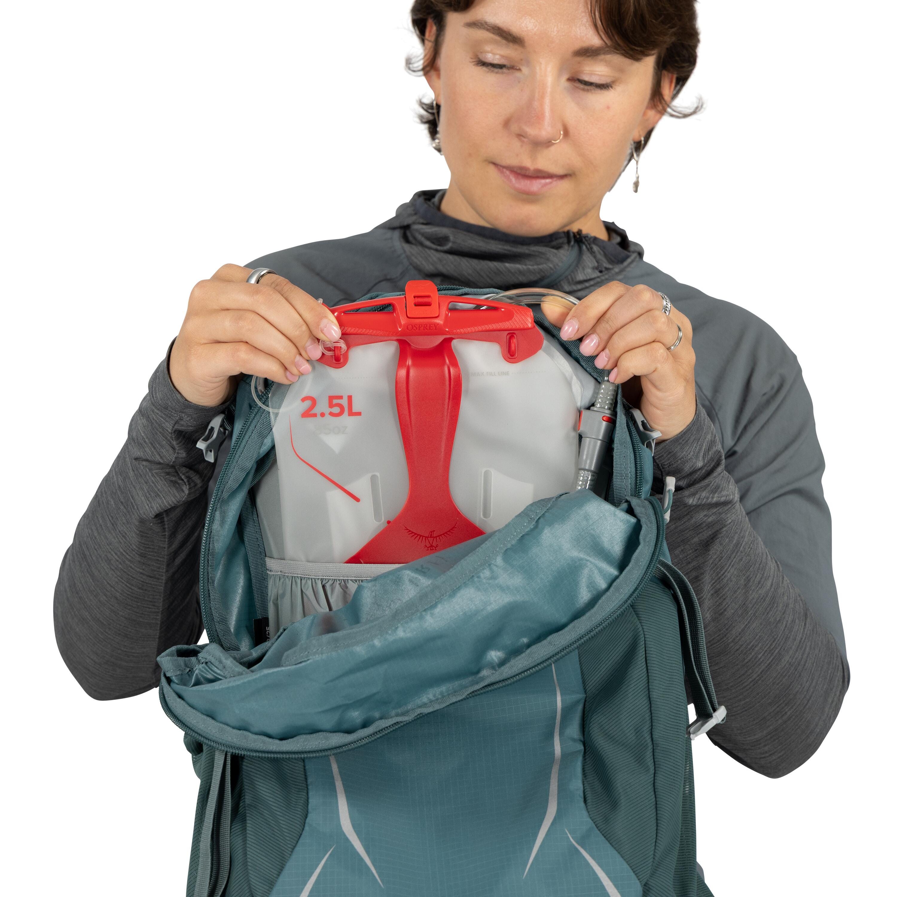 Osprey Hikelite 26 Hiking Backpack 26L in Cascade Blue — detail view 3
