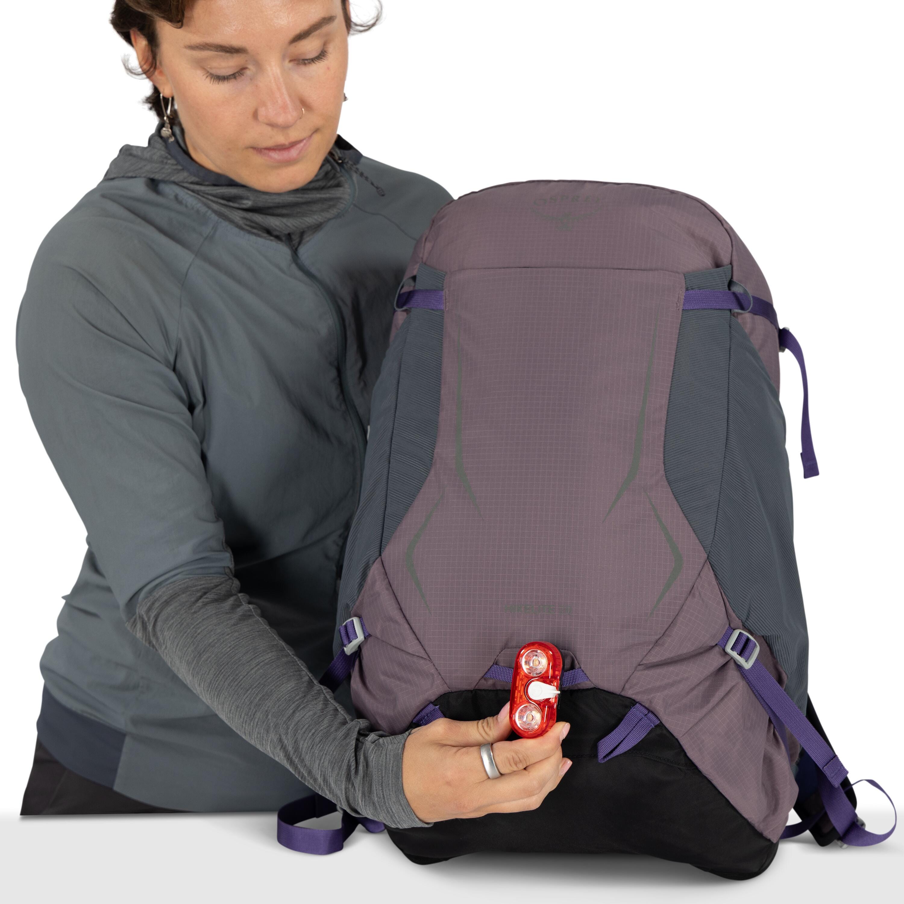 Osprey Hikelite 28 Hiking Backpack 28L in Graphite Purple — detail view 2