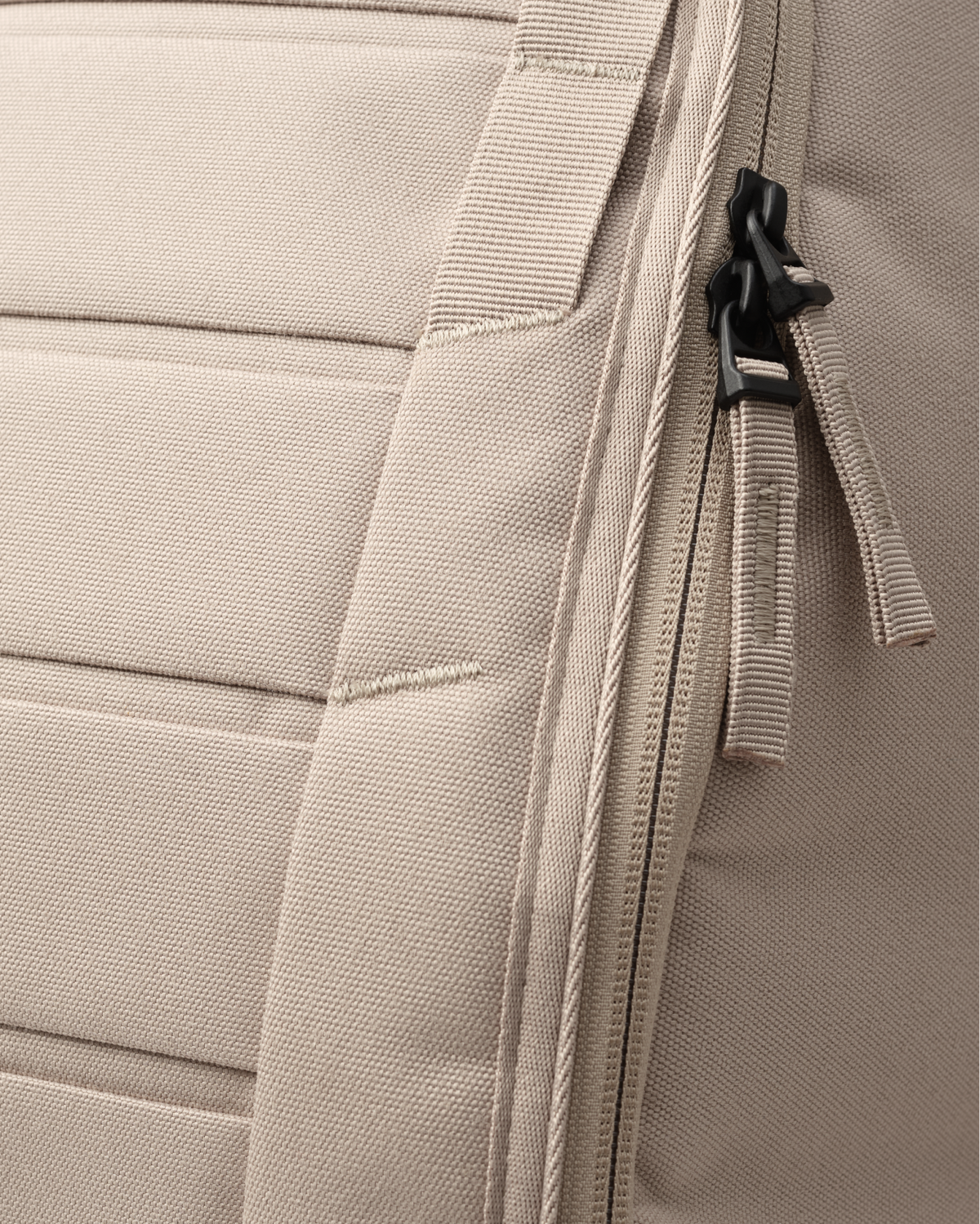 Db Journey Hugger Backpack 30L in Fogbow Beige — detail view # color_Fogbow Beige