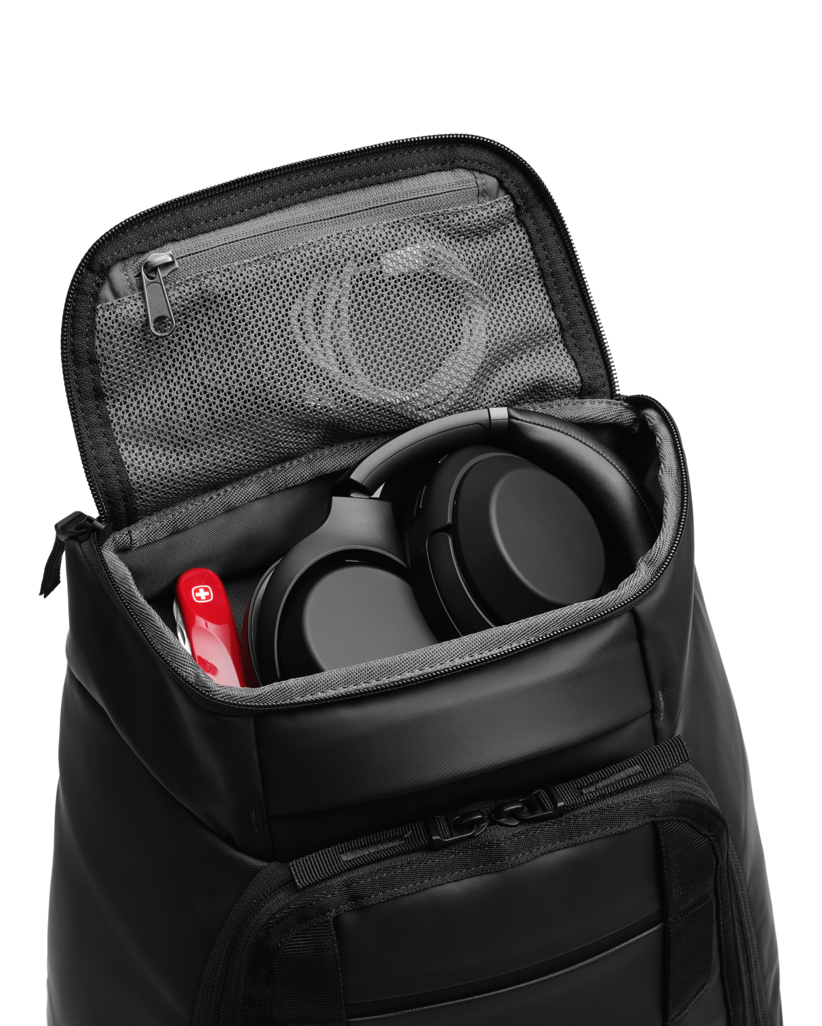 Db Journey Hugger Backpack 30L in Black Out — interior view 2 # color_Black Out