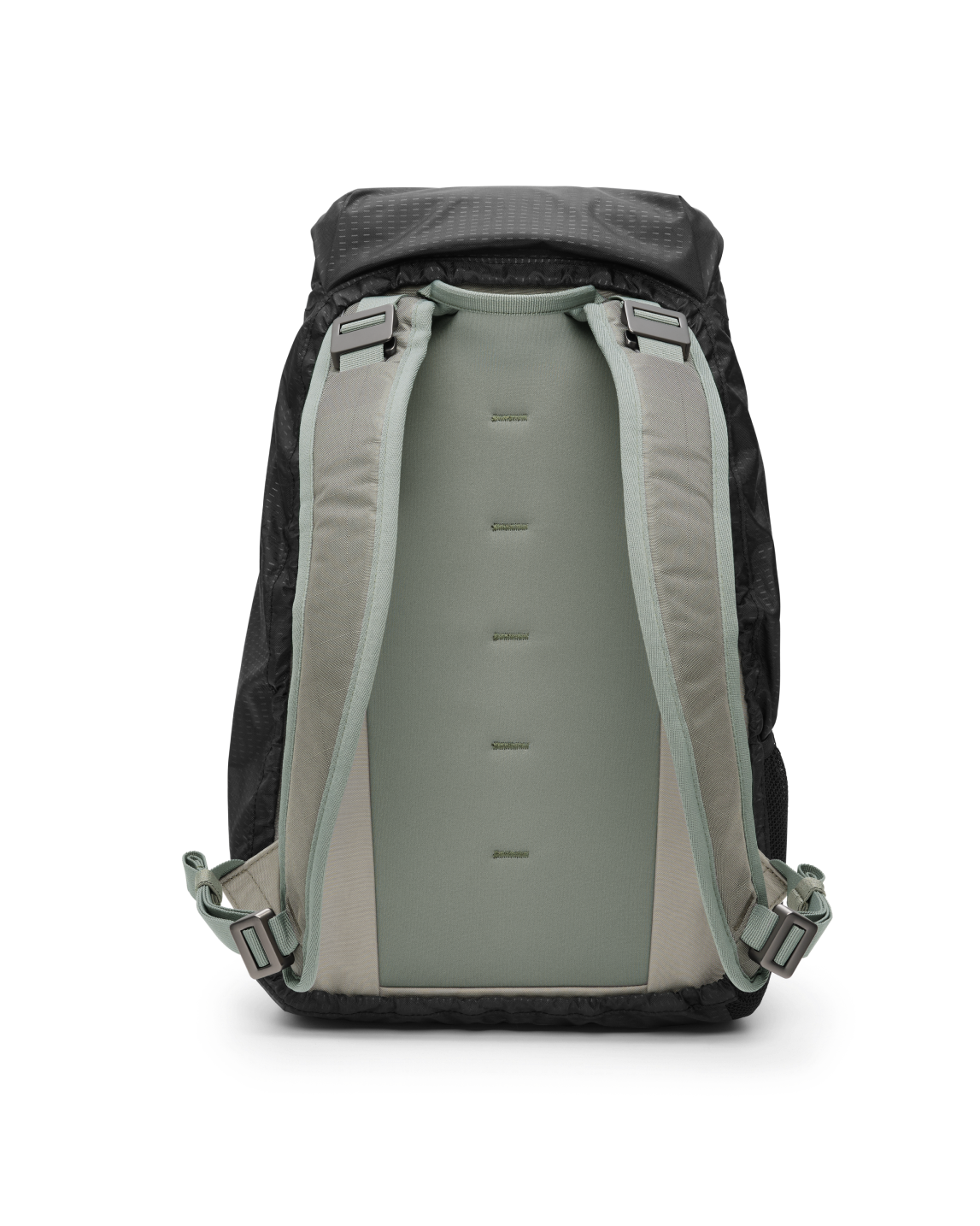 Db Journey Hugger Rain Cover 20L in Black Out — back view # color_Black Out
