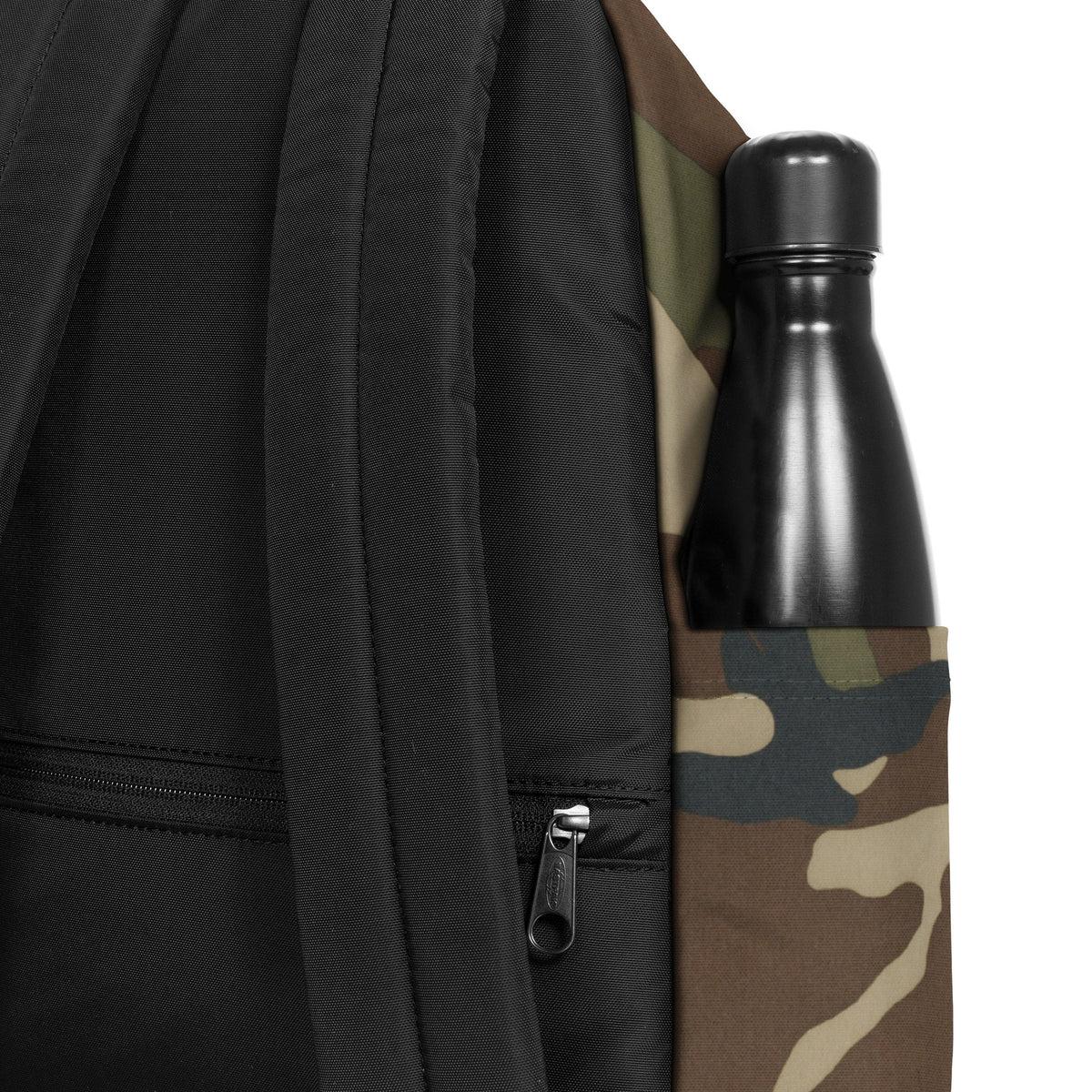 Eastpak Day Pak'R  Backpack 24L in Camo — detail view
