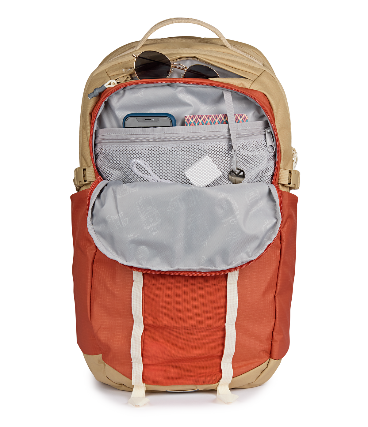 Jansport All Around Pack 34L in Dune Red — detail view 4