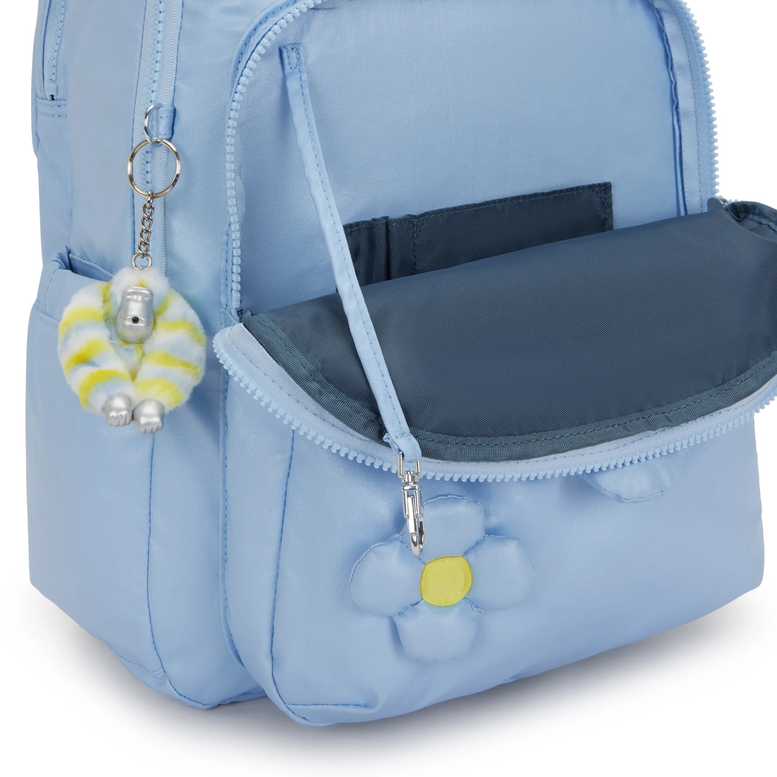 Kipling Seoul Lap in Bloom Crush Metallic — interior view