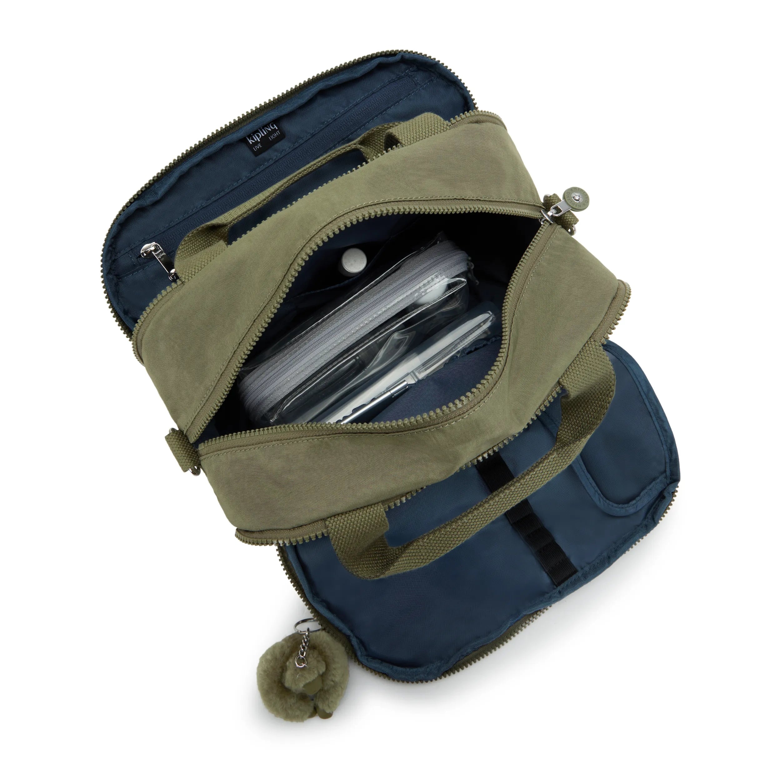 Kipling Beachpalm M in Almost Sage — angle view 3