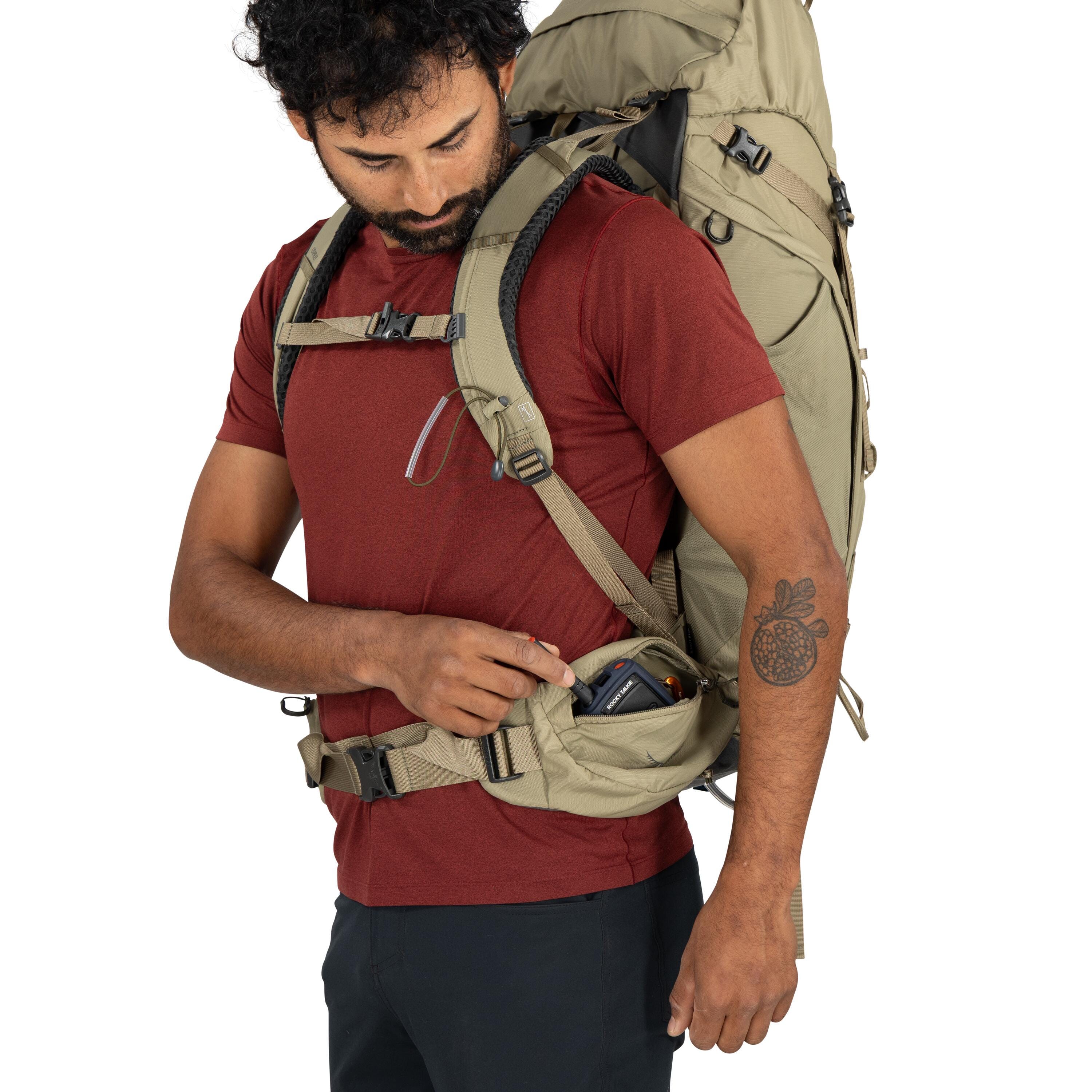 Osprey Kestrel 48 Backpacking Pack 48L in Olive Tan — detail view 2