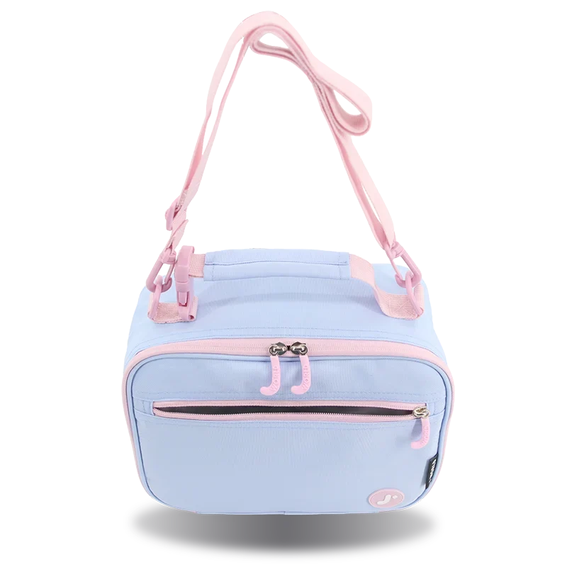 J World Cody Lunch Bag With Shoulder Strap in Baby Blue — detail view # color_Baby Blue