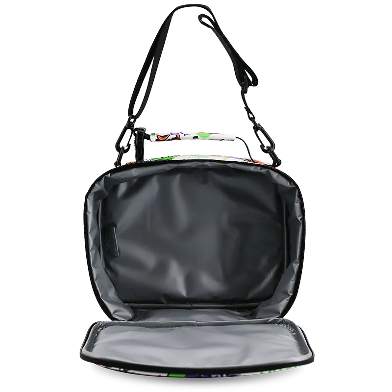 J World Cody Lunch Bag With Shoulder Strap in Street Art — front view 2 # color_Street Art