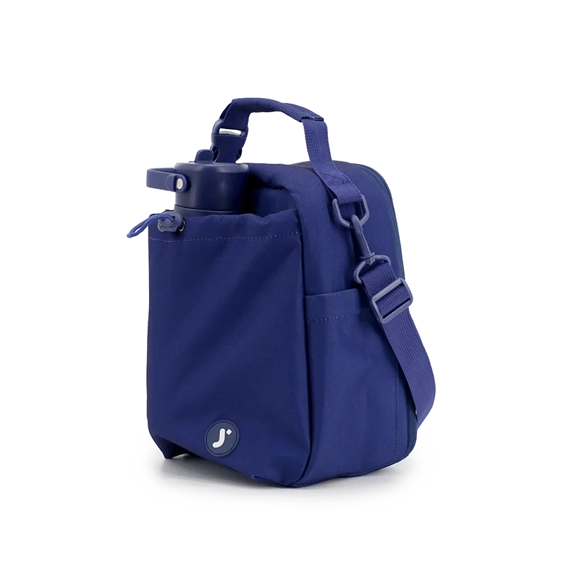 J World Cole Insulated Lunch Bag in Navy — angle view 3 # color_Navy
