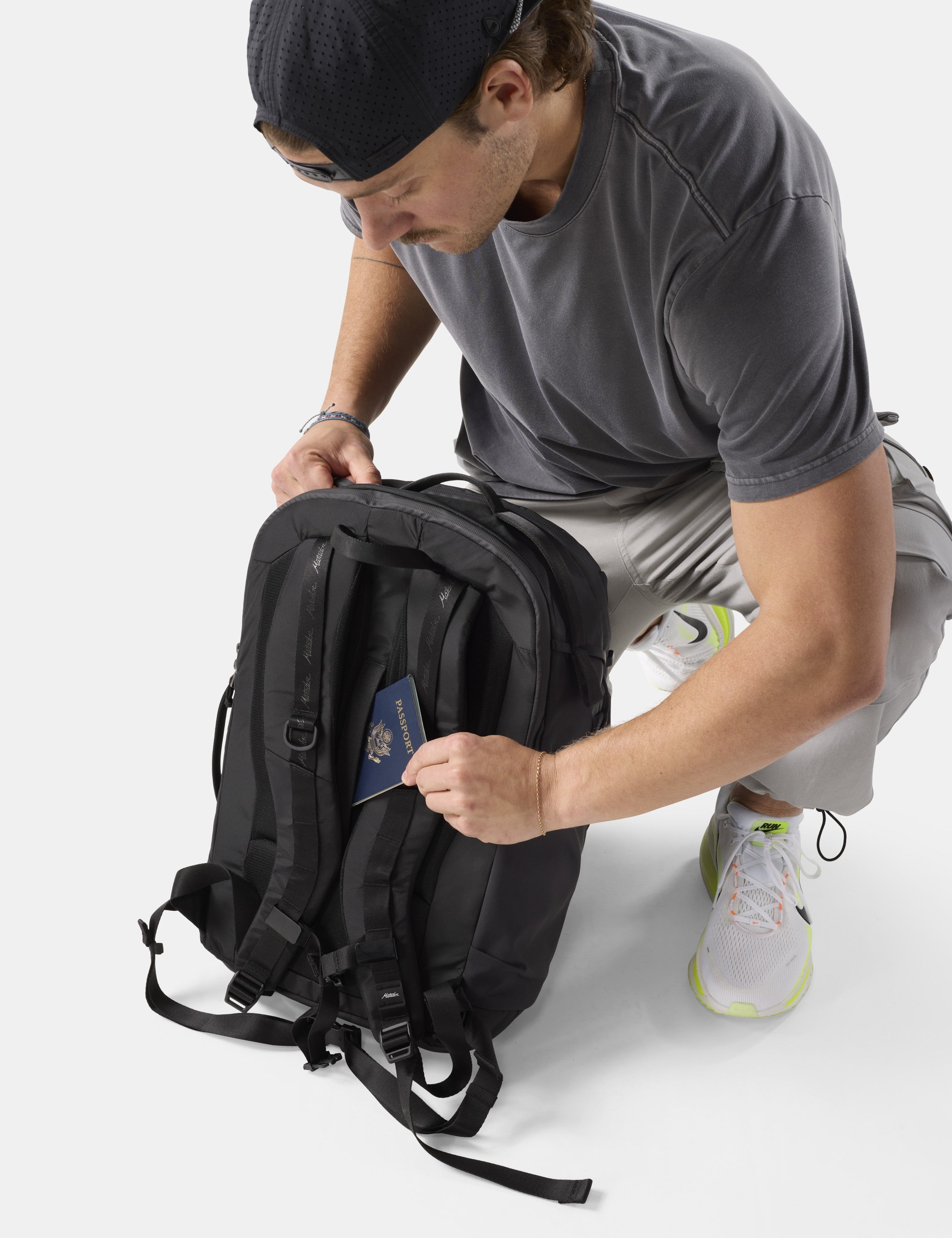Matador Carry-On Travel Pack 30L - Black