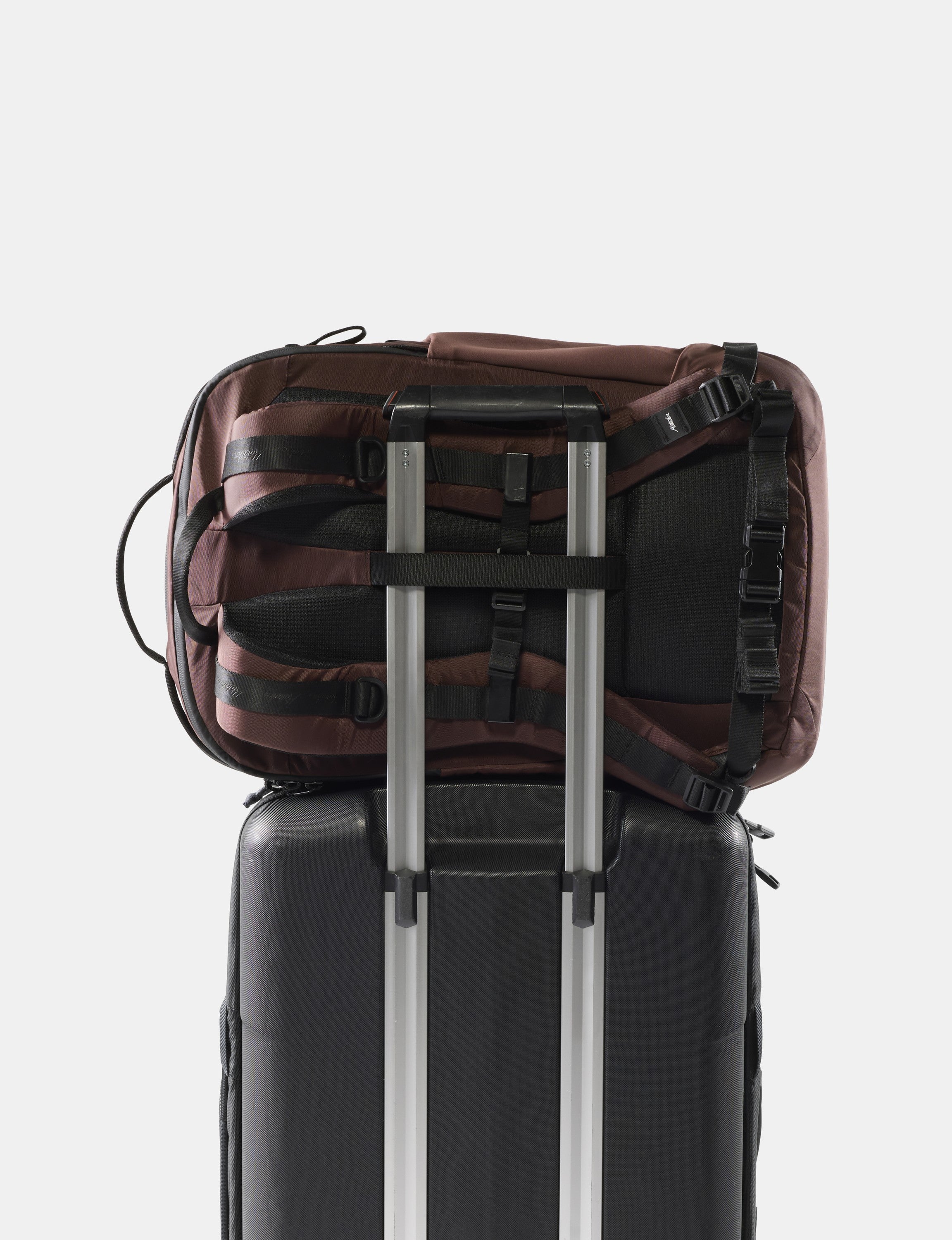 Matador Carry-On Travel Pack 30L - Garnet