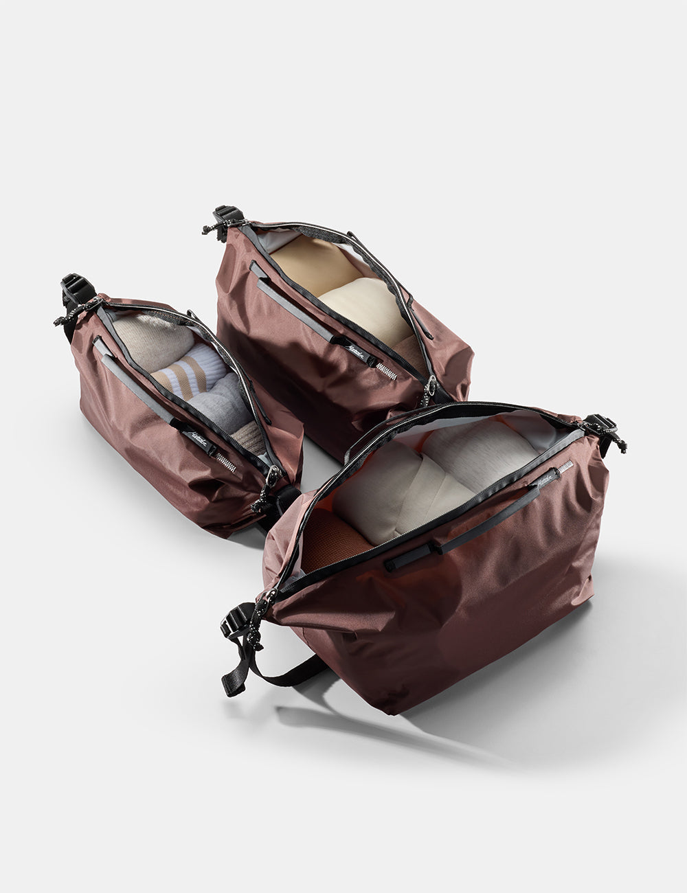 Matador Gear Cube Set 3-Pack in Garnet — angle view 2