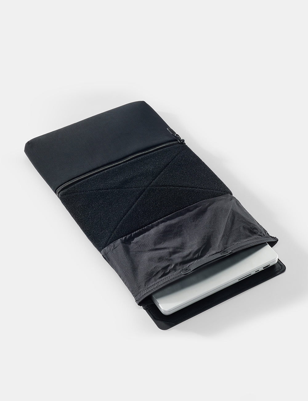 Matador Laptop Base Layer in Black — back view