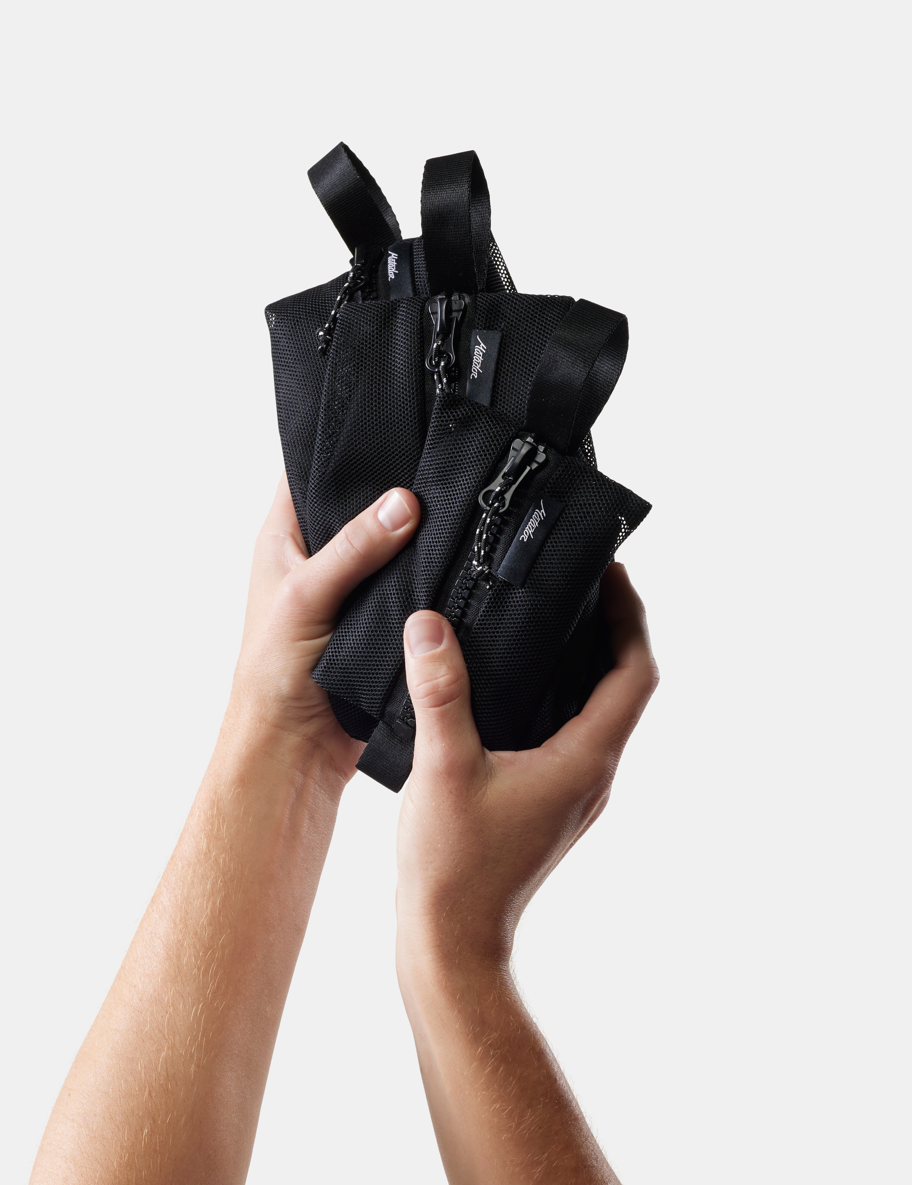 Matador Mesh Organizer Bag Set in Black — angle view 2