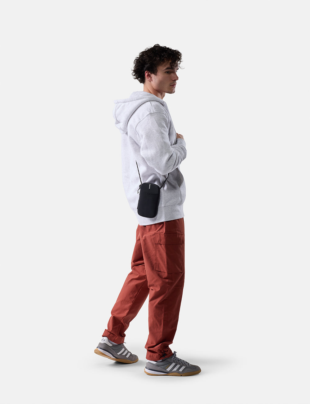 Matador Global Travel Stash in Black — angle view 8