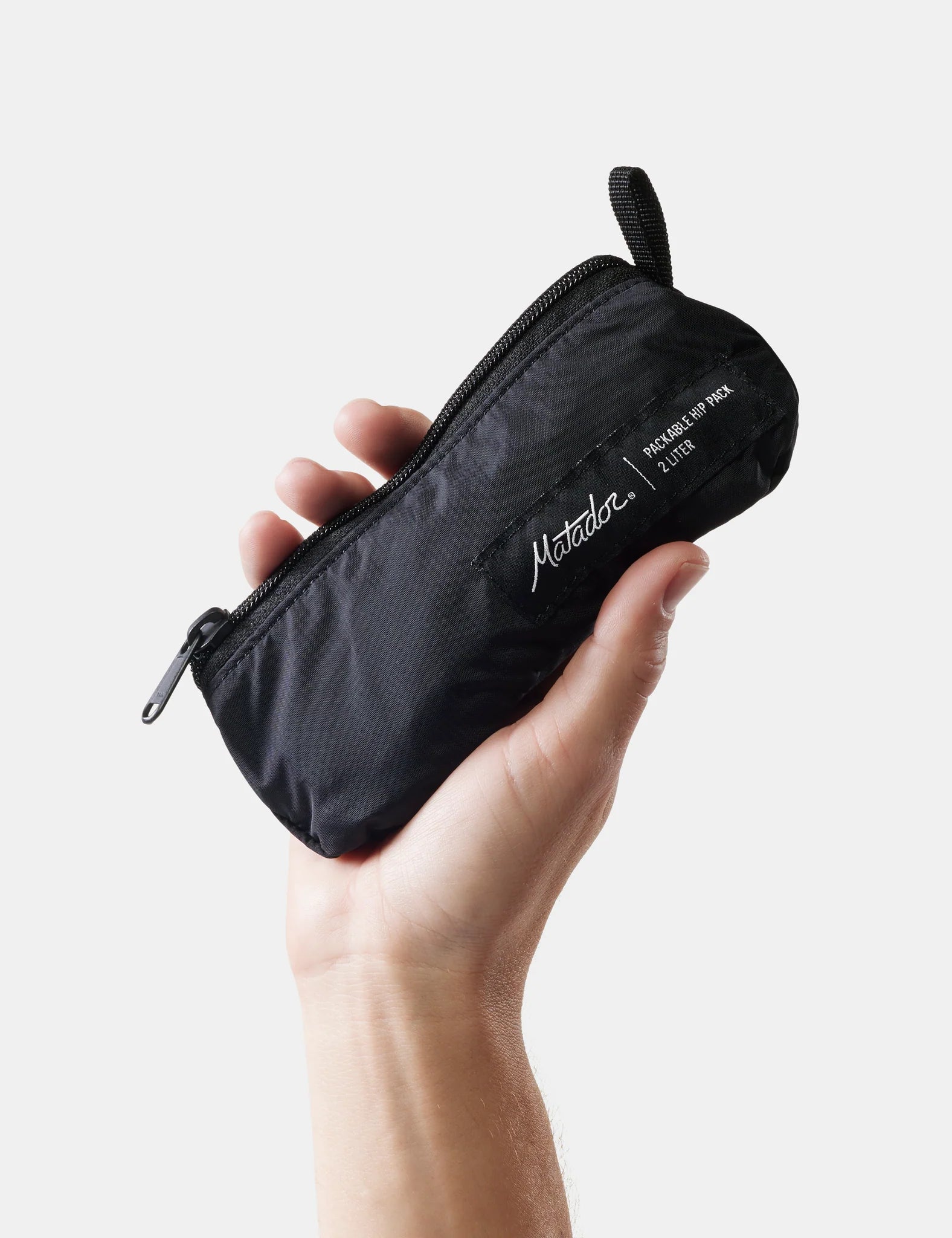 Matador ReFraction Packable Sling in Black — detail view # color_Black