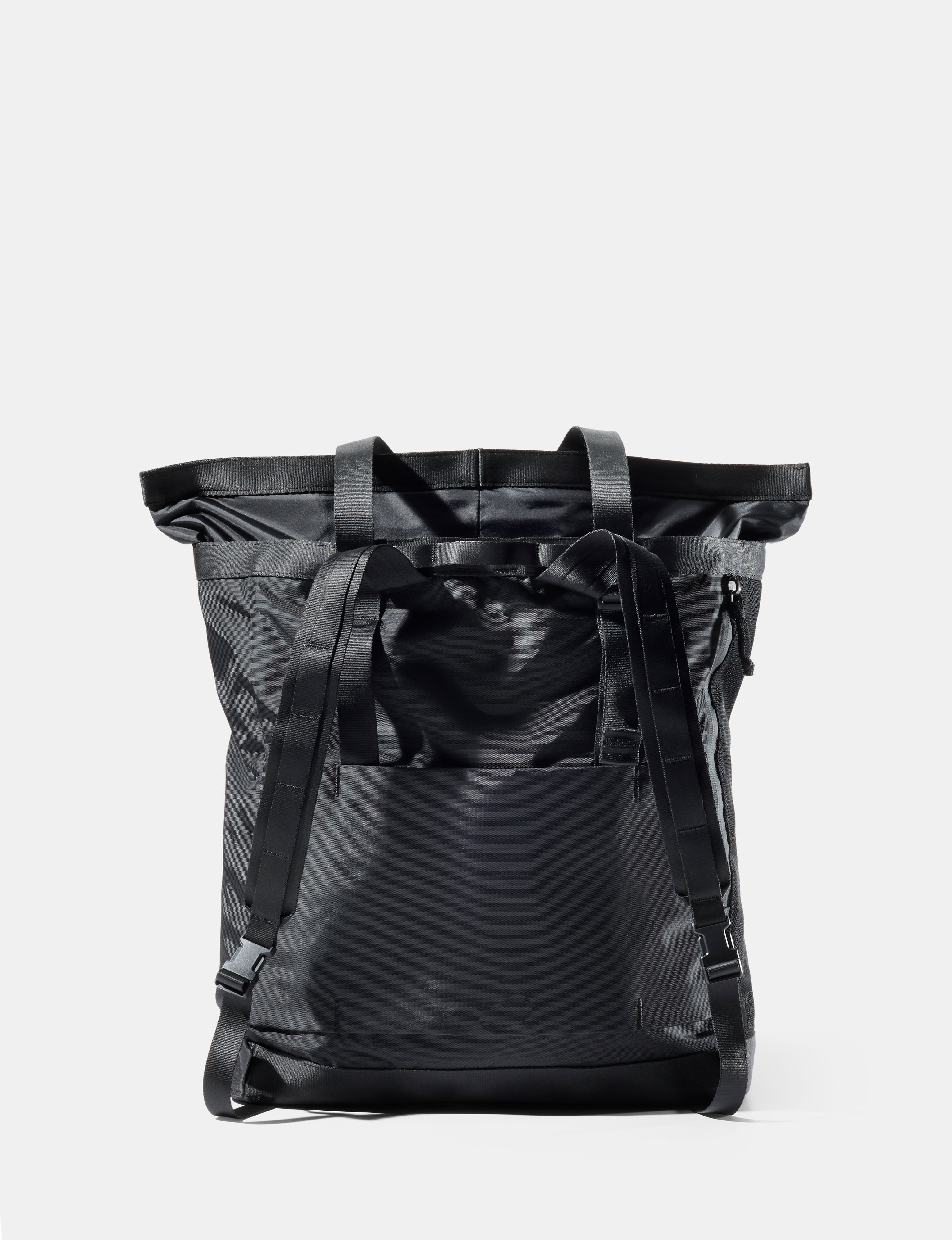 Matador Tote Pack 24L in Black — angle view 4