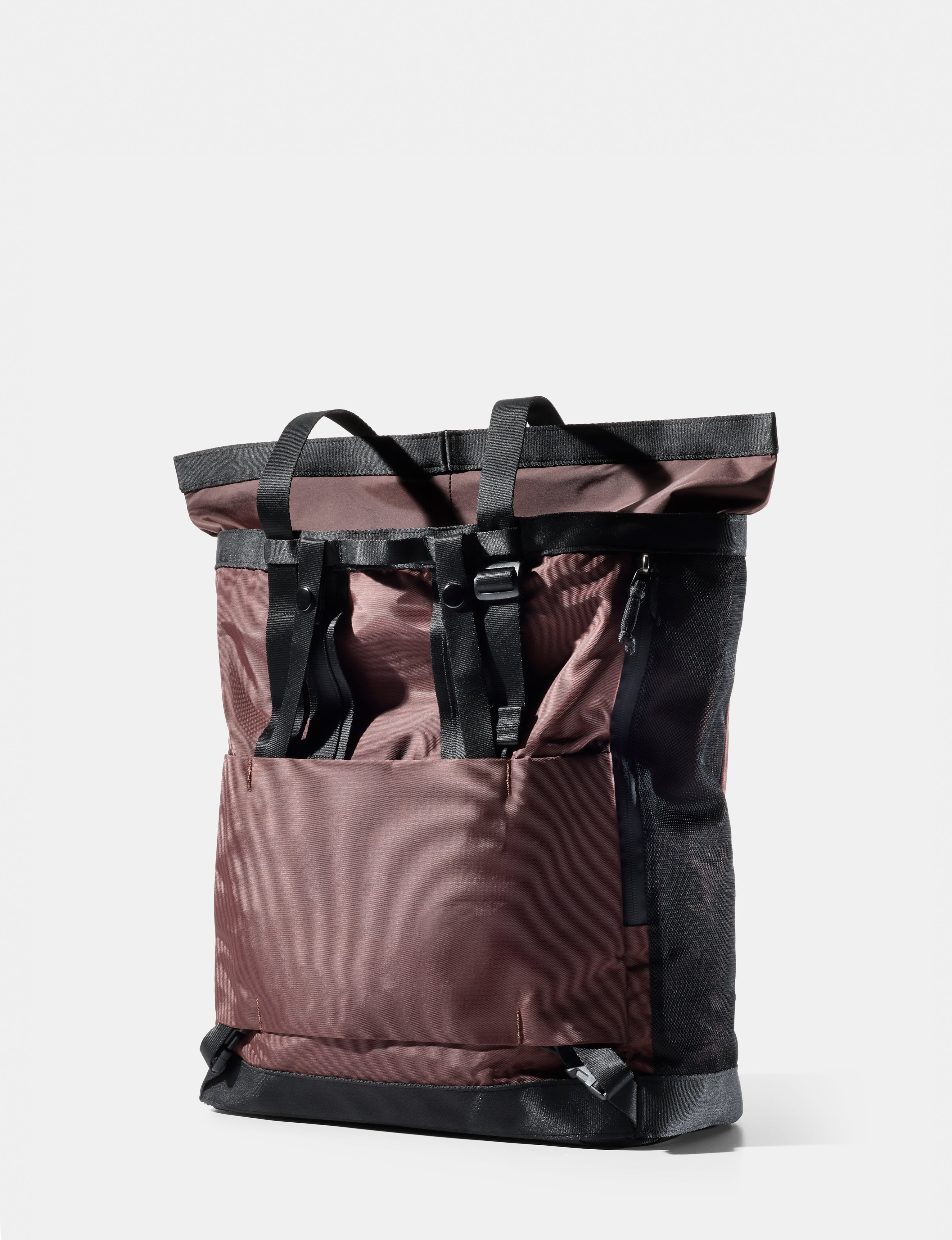 Matador Tote Pack 24L in Garnet — angle view 3