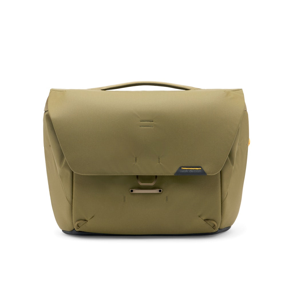 Peak Design Everyday Messenger 13L in Kelp — front view # color_Kelp