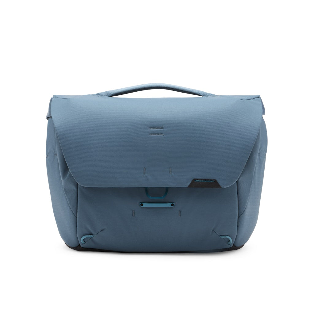 Peak Design Everyday Messenger 13L in Ocean — front view # color_Ocean
