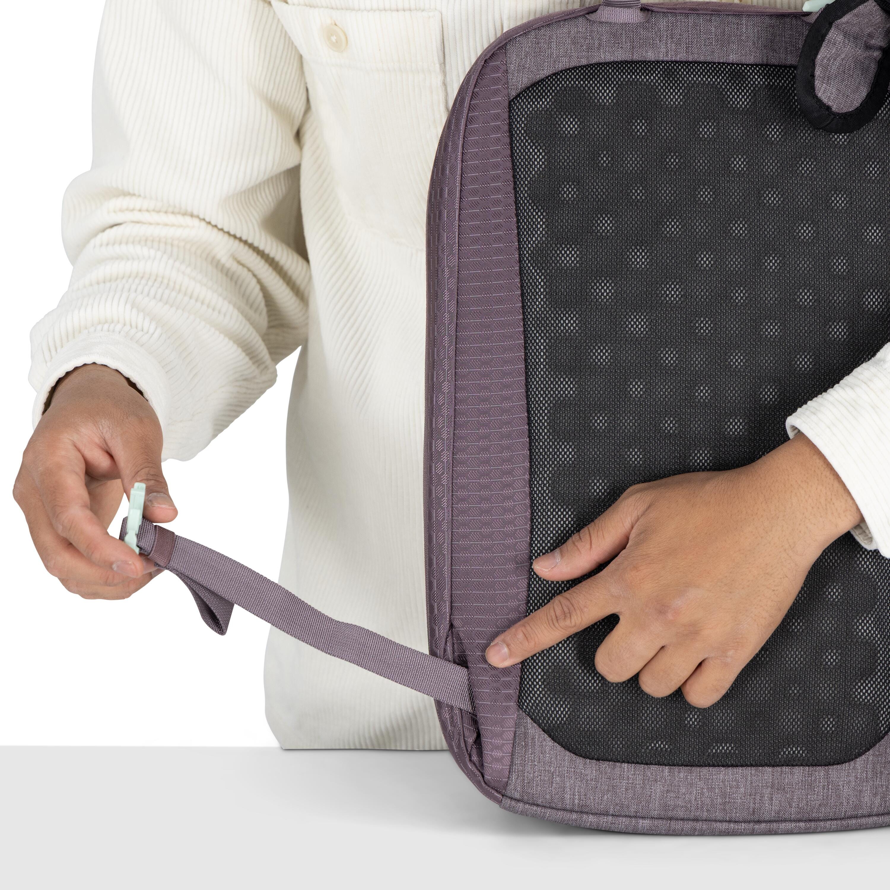 Osprey Nebula Sling 11L in Graphite-Purple Heather — detail view 4
