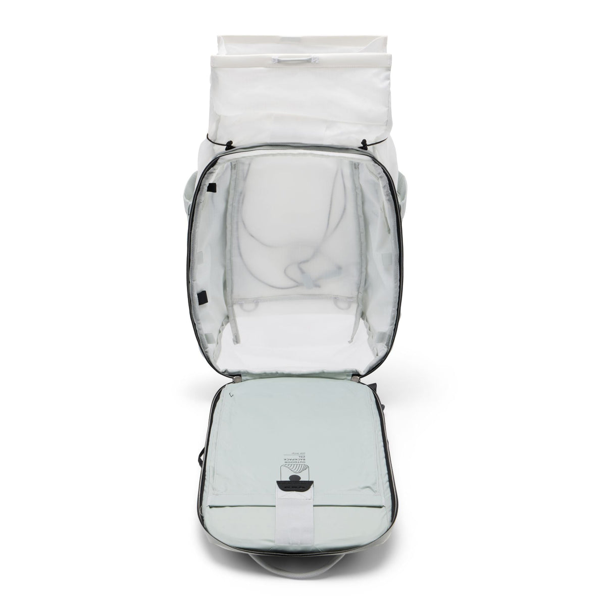 Peak Design Outdoor Backpack 25L in Cloud — interior view # color_Cloud