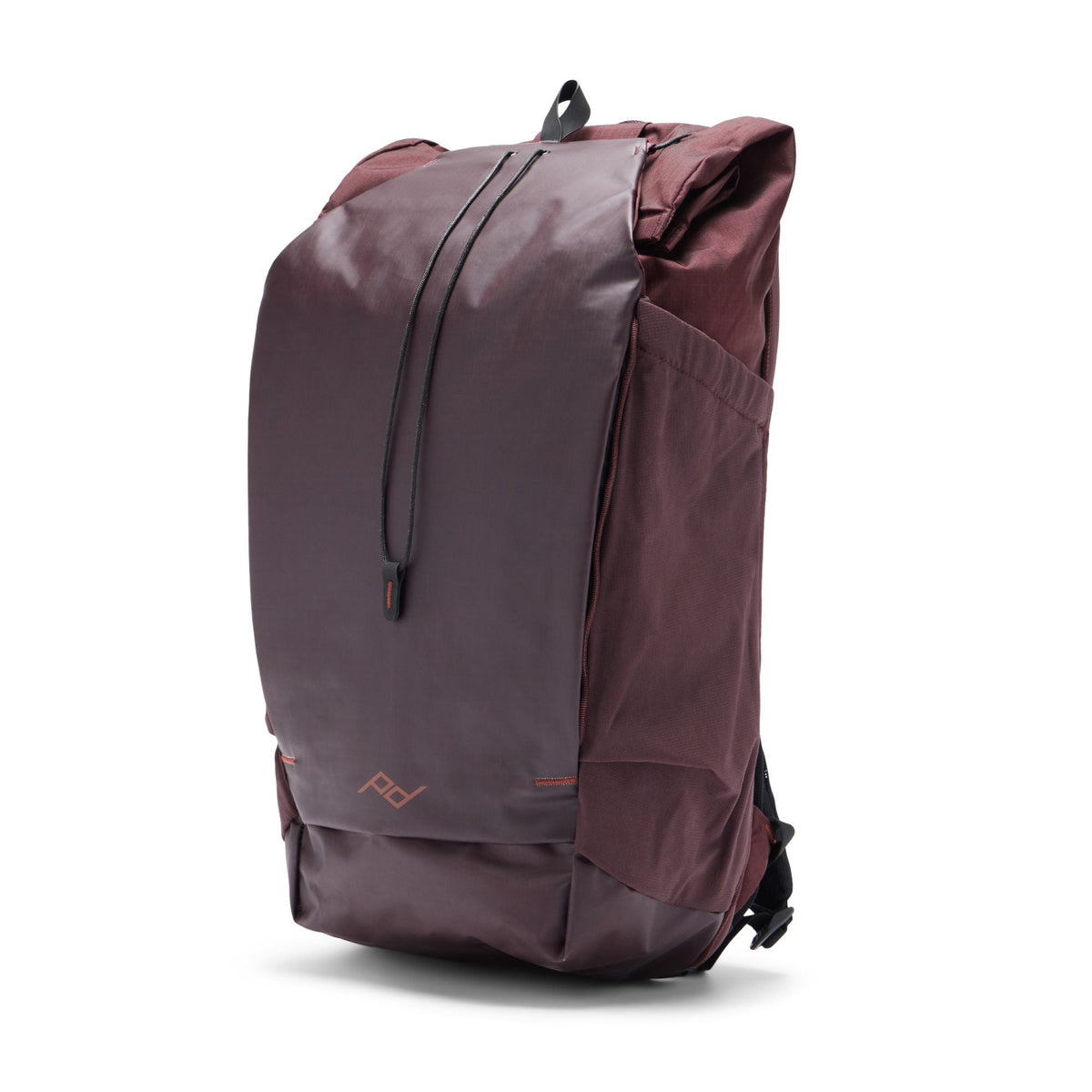Peak Design Outdoor Backpack 25L in Eclipse — angle view 2 # color_Eclipse