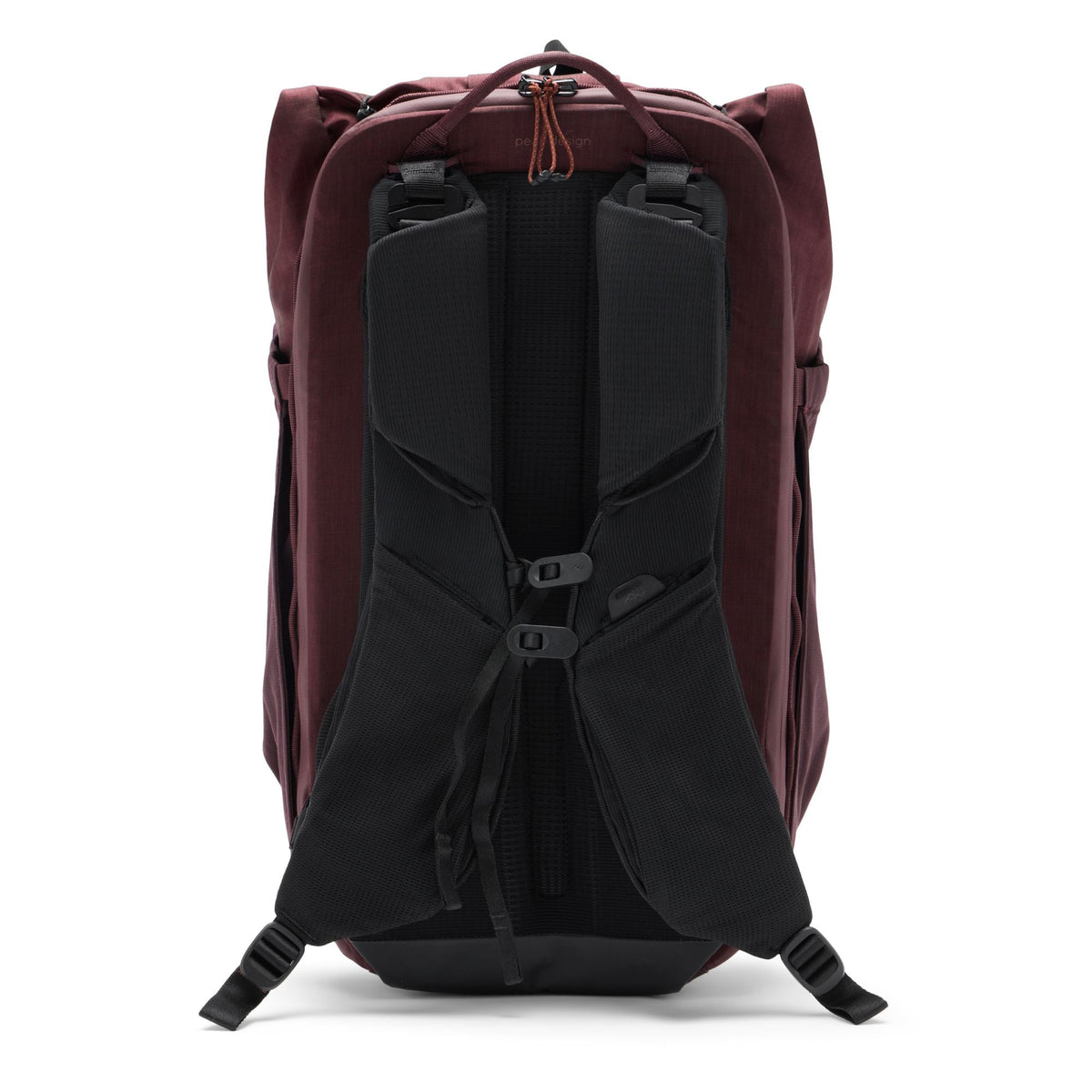 Peak Design Outdoor Backpack 25L in Eclipse — detail view # color_Eclipse