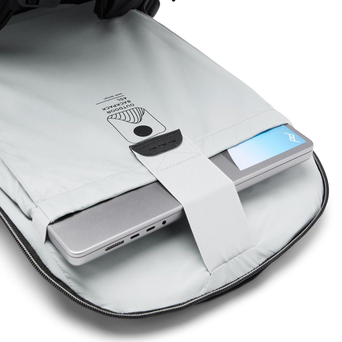 Peak Design Outdoor Backpack 45L in Cloud — detail view 3 # color_Cloud