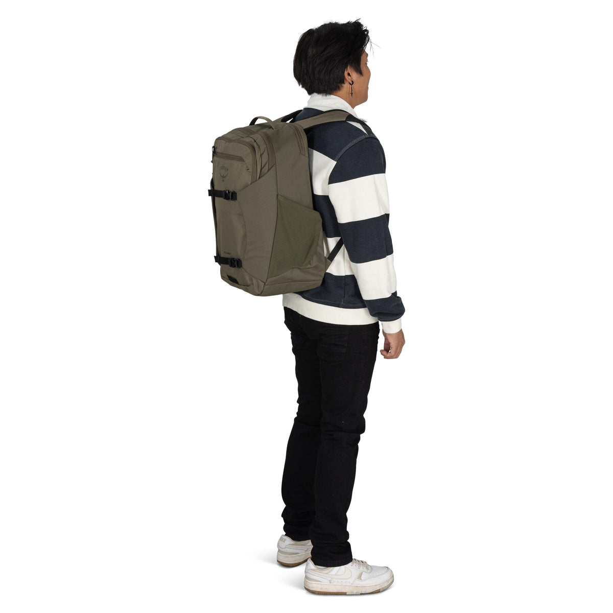 Osprey Proxima Backpack 30L in Earl Grey — lifestyle 2