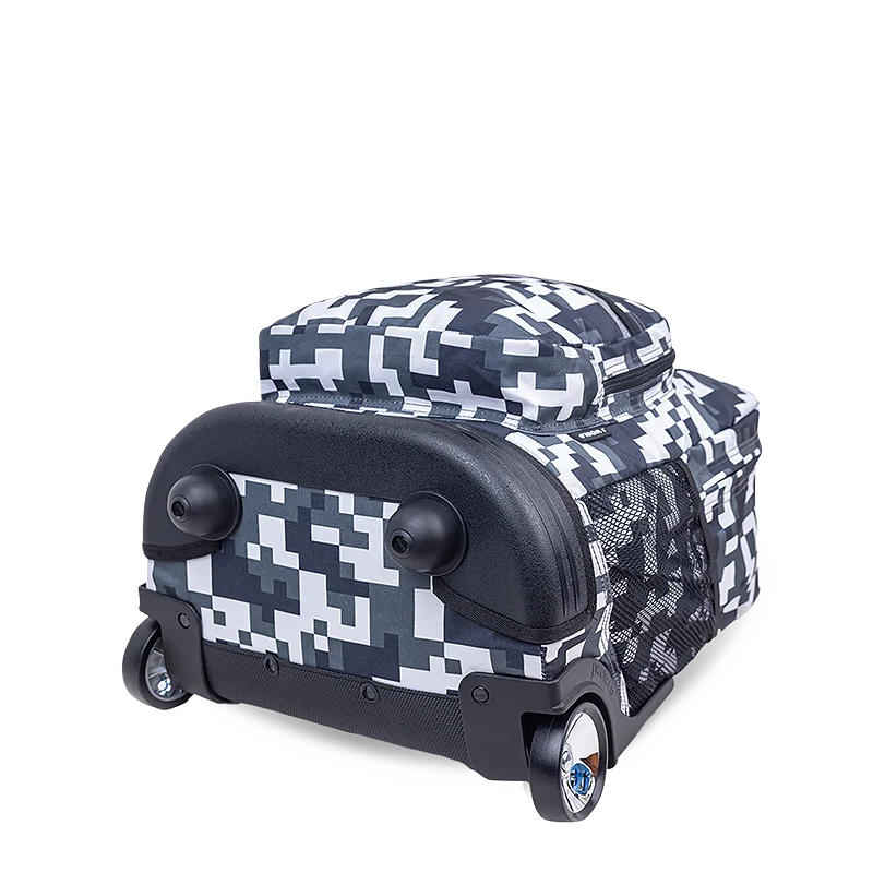 J World Sunrise Rolling Backpack (18 Inch) in Camo — angle view 3 # color_Camo