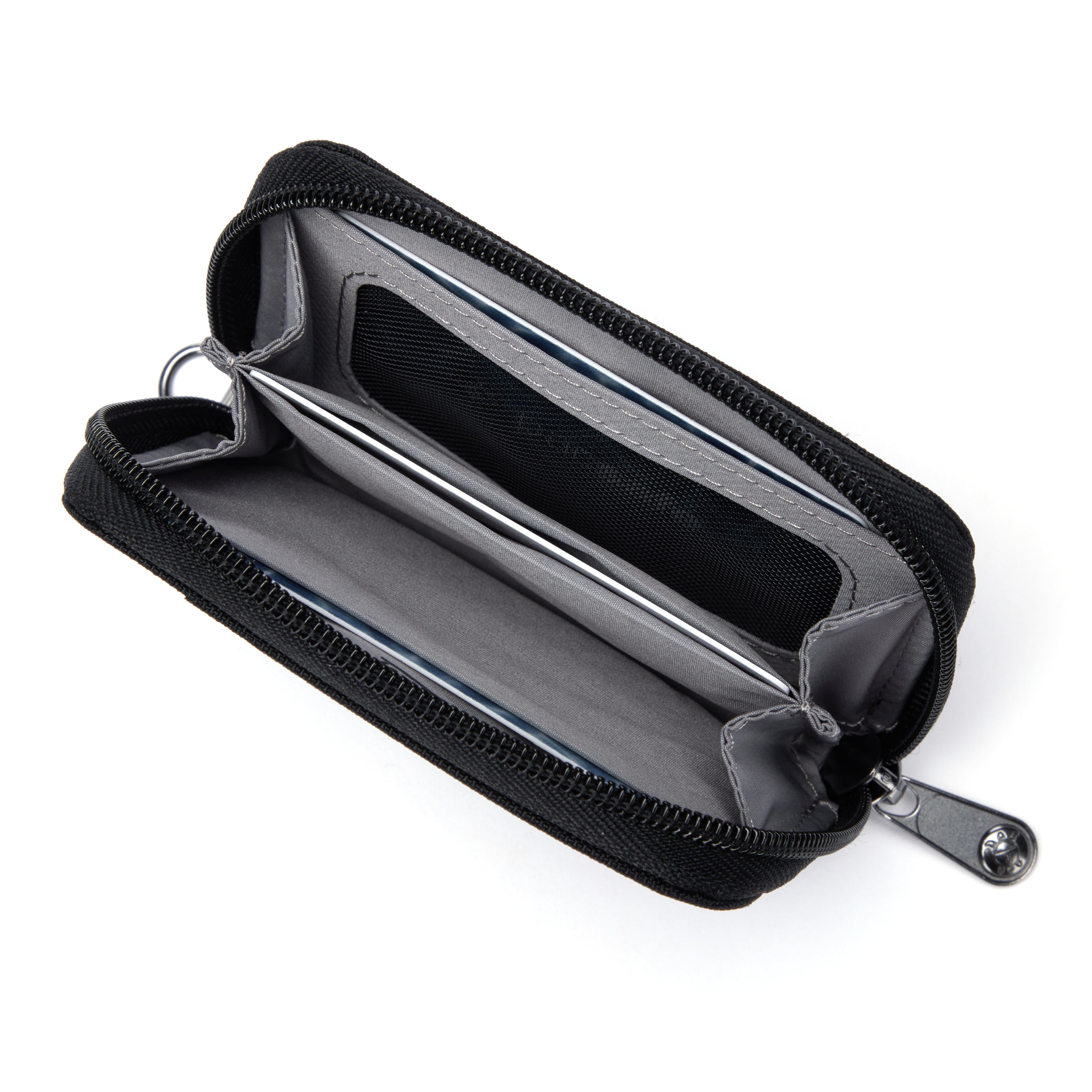 Pacsafe RFIDsafe™ RFID Blocking Card Wallet - Jet Black