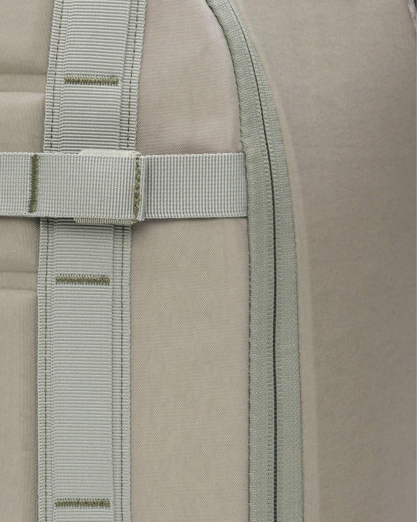 Db Journey Ramverk Backpack 21L in Basil Green — detail view # color_Basil Green