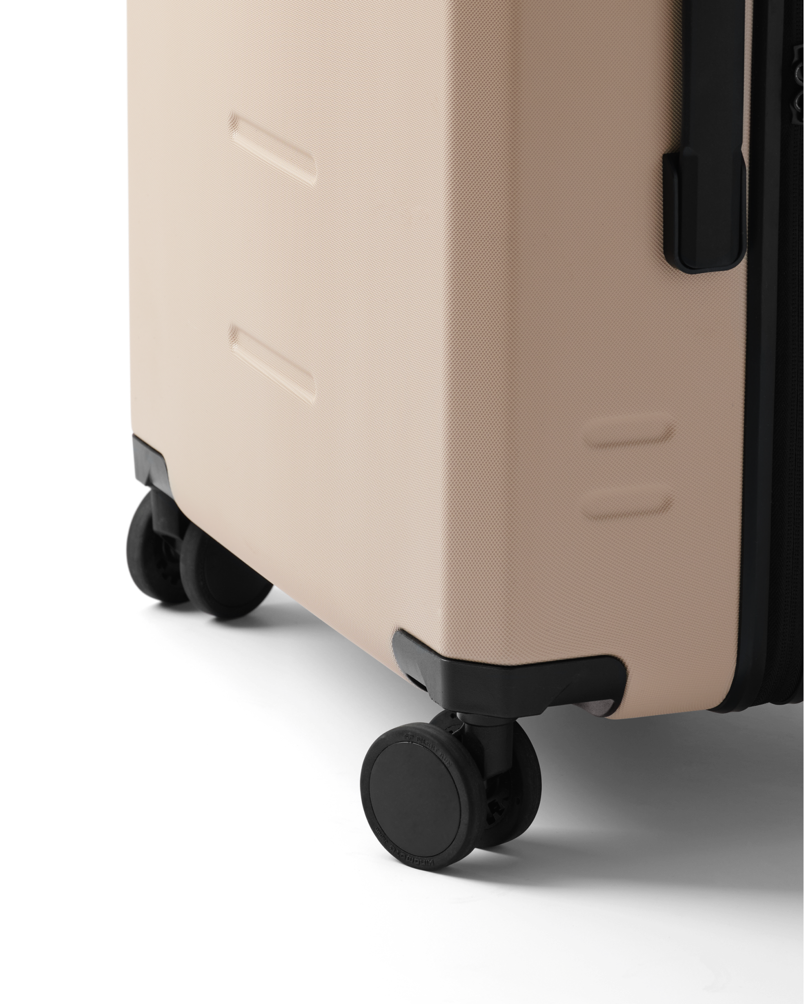 Db Journey Ramverk Check-in Luggage Medium in Fogbow Beige — detail view 2 # color_Fogbow Beige