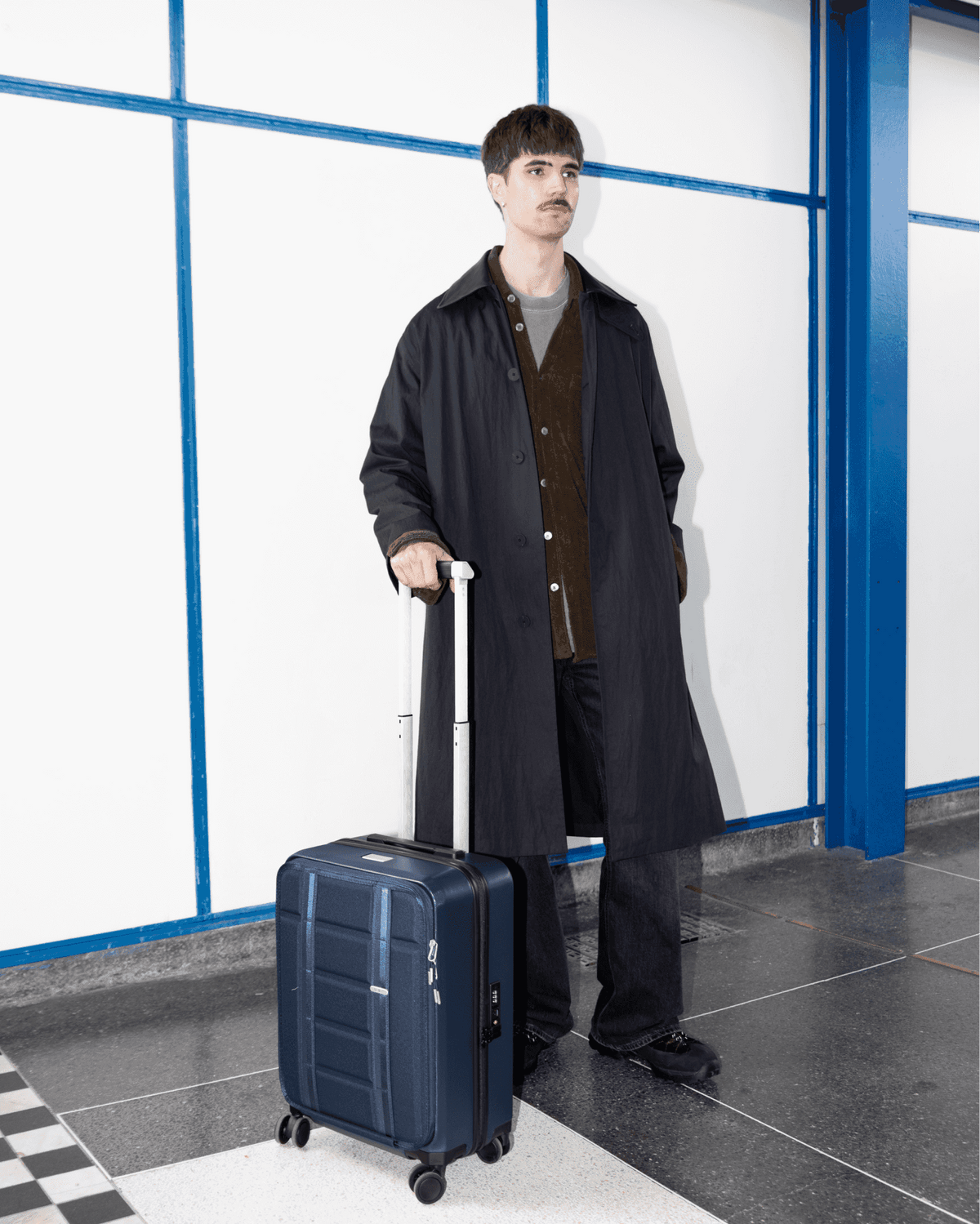 Db Journey Ramverk Front-access Carry-on in Blue Hour — lifestyle # color_Blue Hour