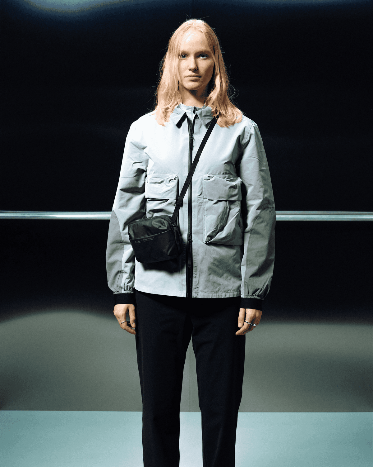 Db Journey Ramverk Tech Organizer in Black Out — lifestyle