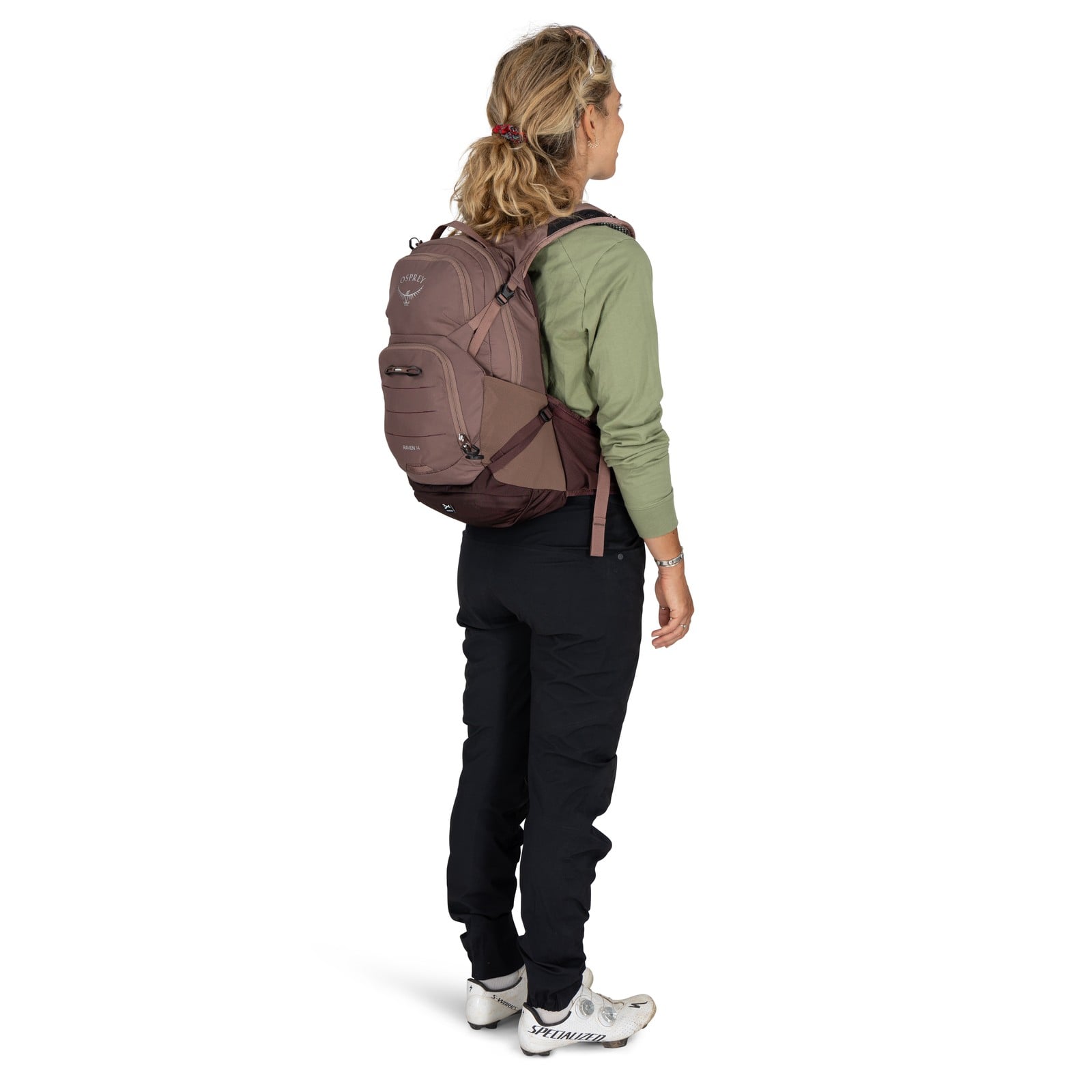 Osprey Raven 14 Women's Bike Hydration Pack 14L in Magma Brown — lifestyle 2