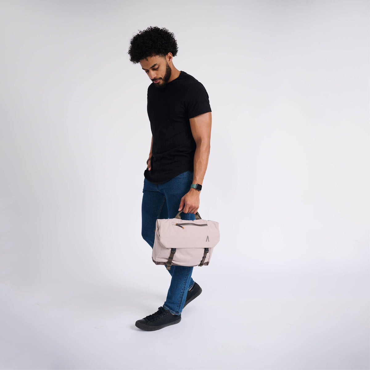 Boundary Supply Rennen Shoulder Bag in Clay — lifestyle 2