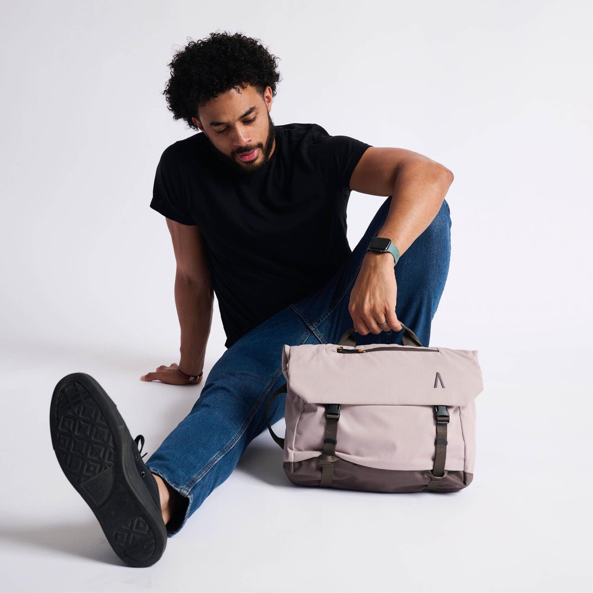 Boundary Supply Rennen Shoulder Bag in Clay — lifestyle 3